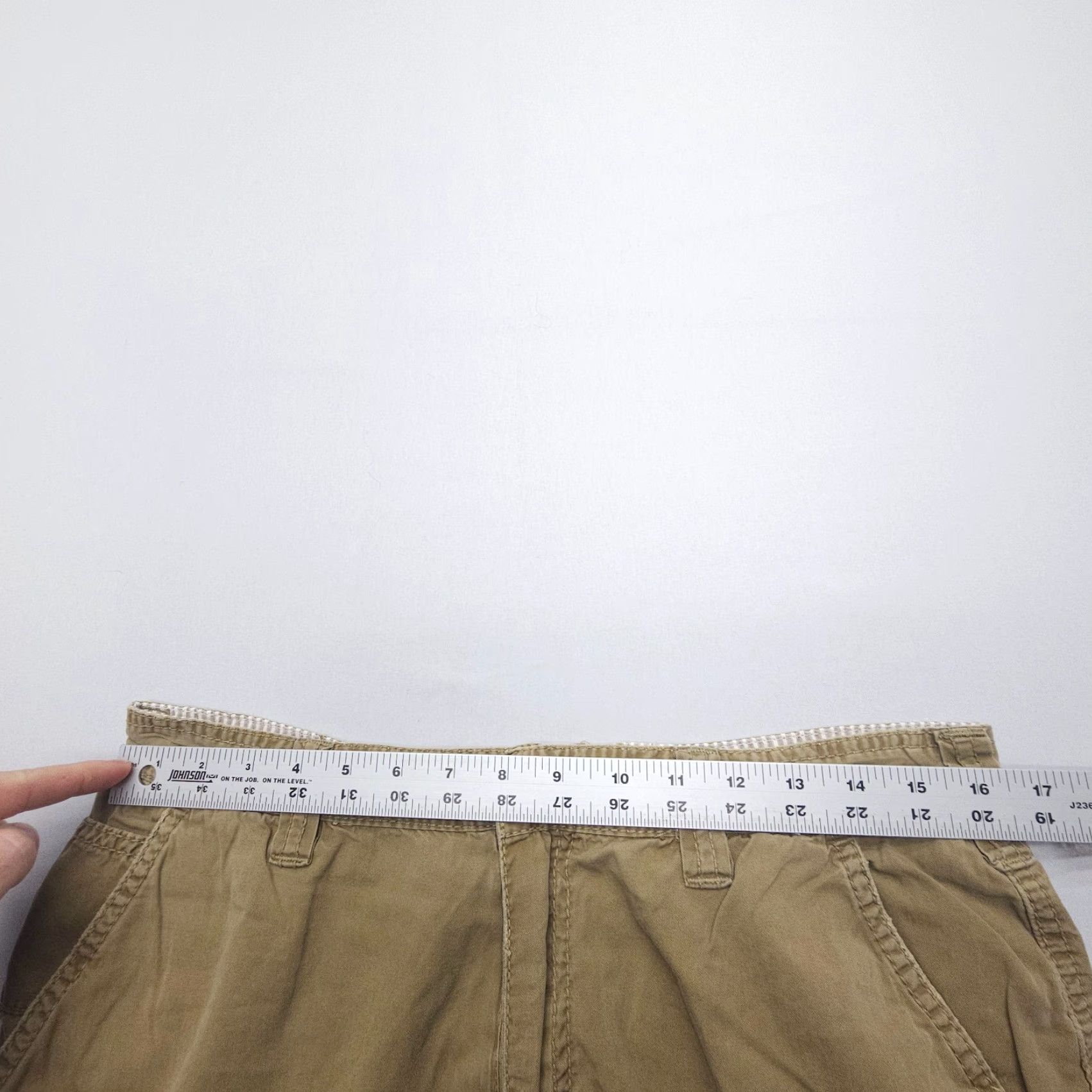 Vintage Bucke Buckle BKE Chino Shorts Mens 34 Khaki 100% Cotton Baggy Y2K 2000's Chino Shorts Buckle Mens 34 Khaki Cotton Baggy Y2K 2000s Vintage No N/A Size US 34 / EU 50 - 5 Thumbnail