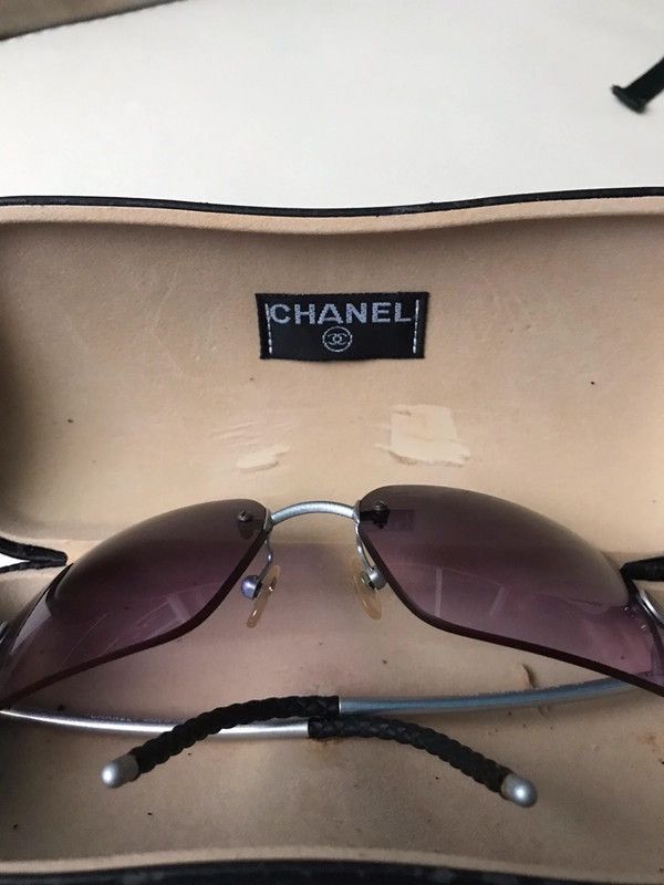 Chanel Sunglasses 4032 Rhinestone Logo Rimless Vintage 4017