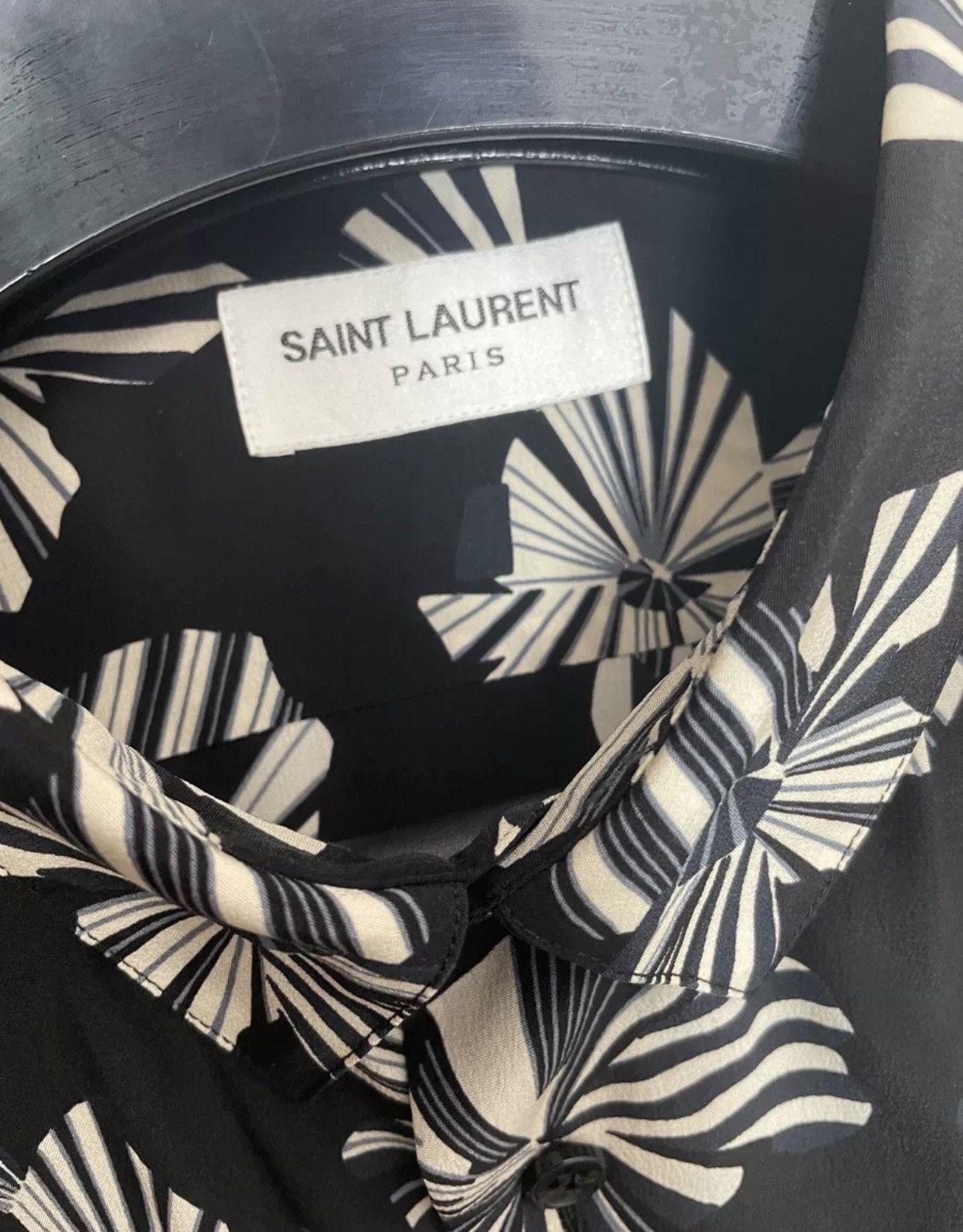 Saint Laurent Paris × Yves Saint Laurent Saint laurent slp 23ss new origami silk short-sleeved shirt Size US M / EU 48-50 / 2 - 3 Thumbnail