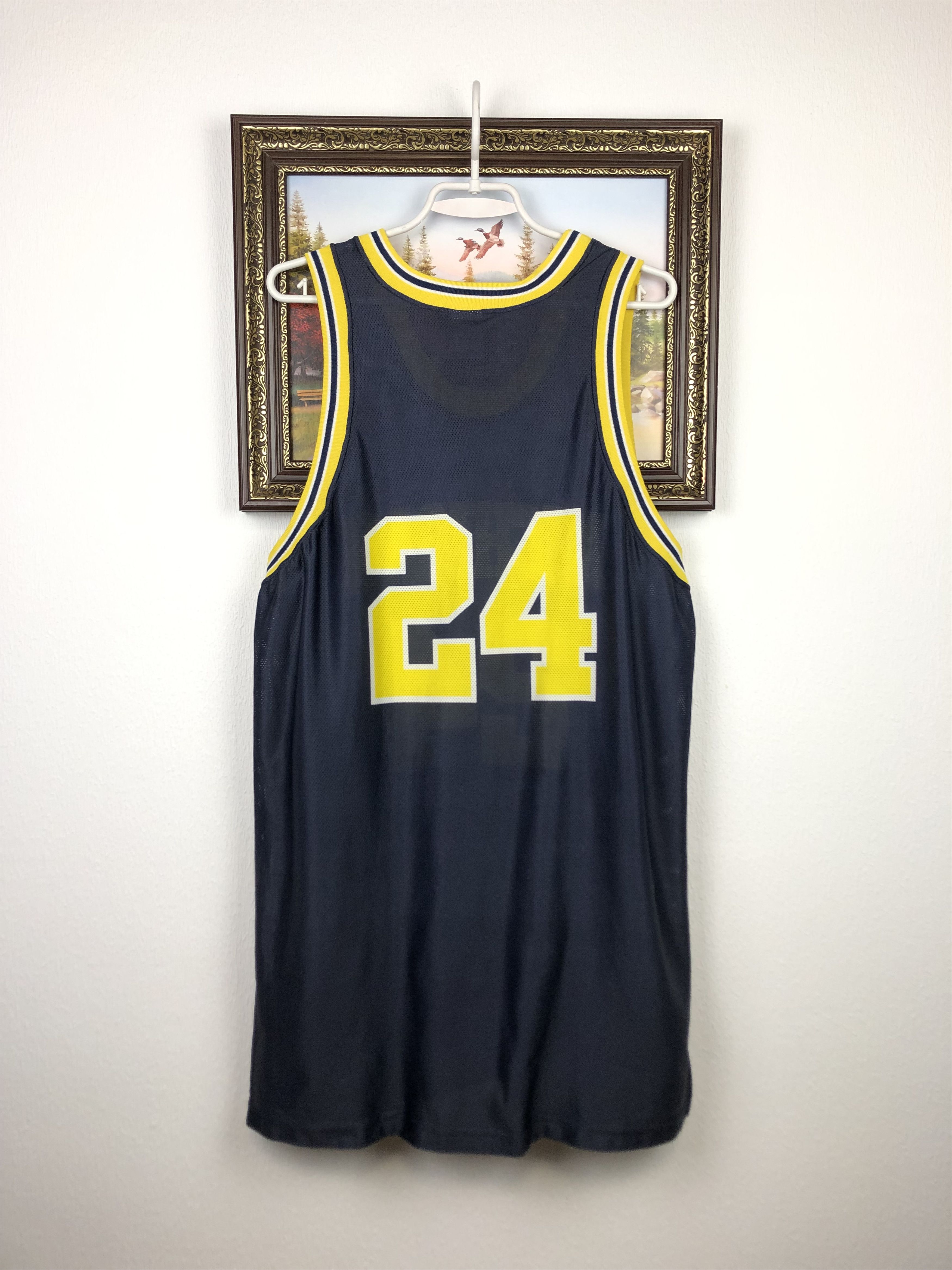 Nike Vintage Nike King Michigan Wolverines Basketball Jersey Size US XL / EU 56 / 4 - 8 Thumbnail