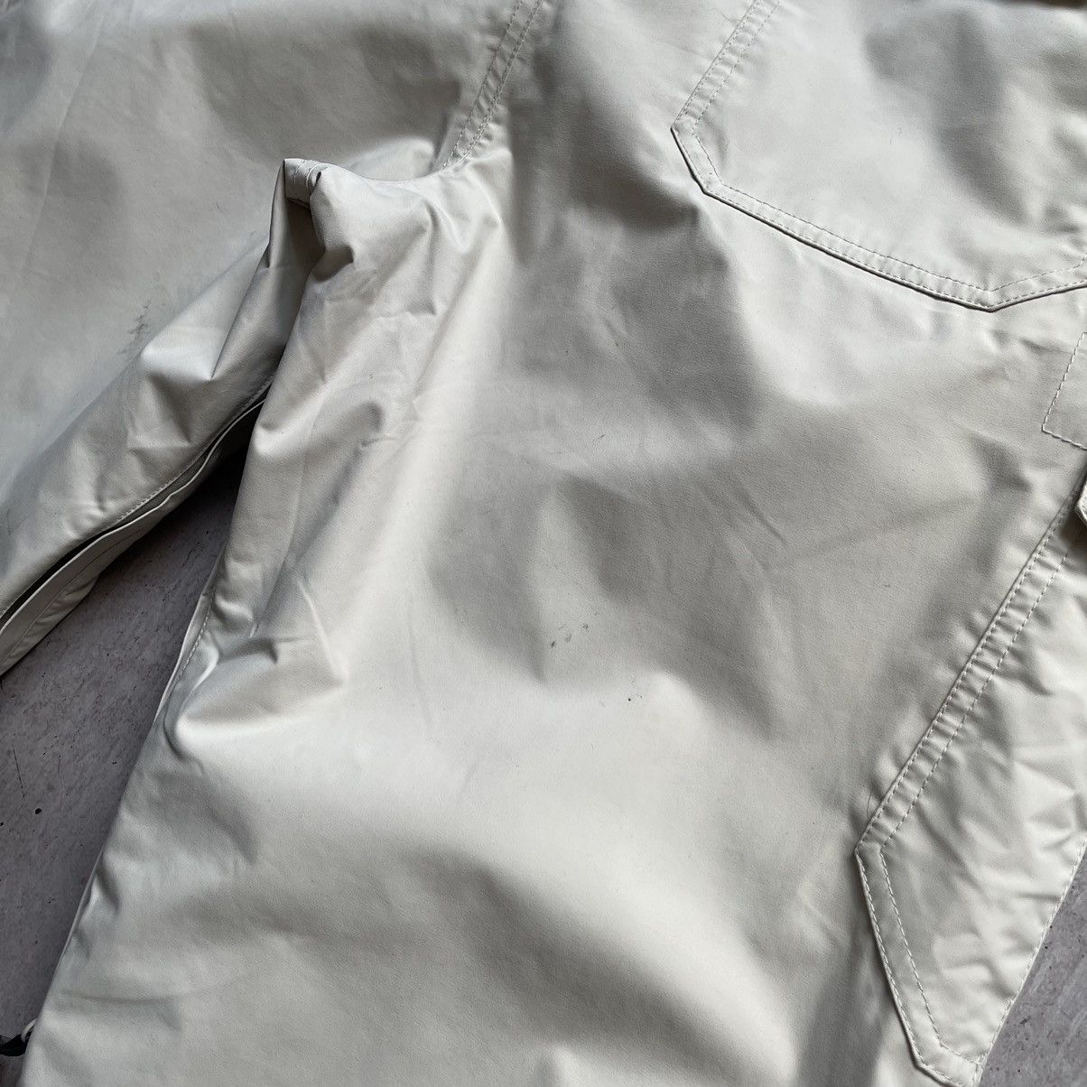 Helly Hansen Helly Hansen white/cream ski outdoor pants Size US 32 / EU 48 - 12 Thumbnail
