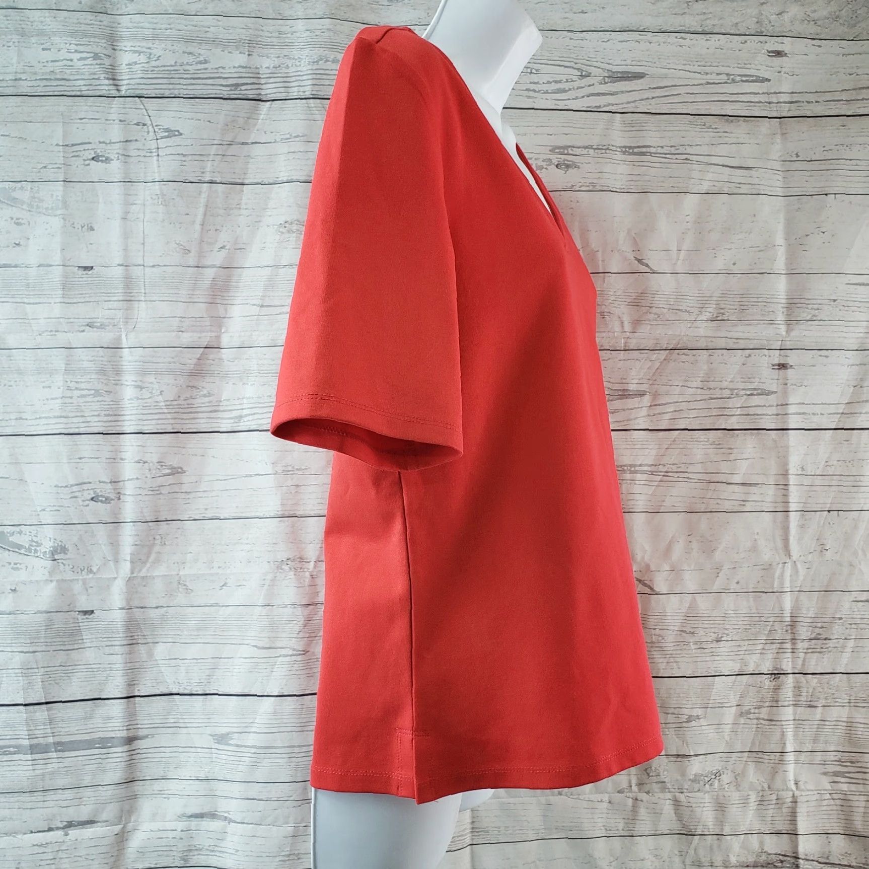 Vintage Halogen Womens Blouse V-Neck Shirt Knit Top Size M Red Solid Short Sleeves Size M / US 6-8 / IT 42-44 - 2 Thumbnail