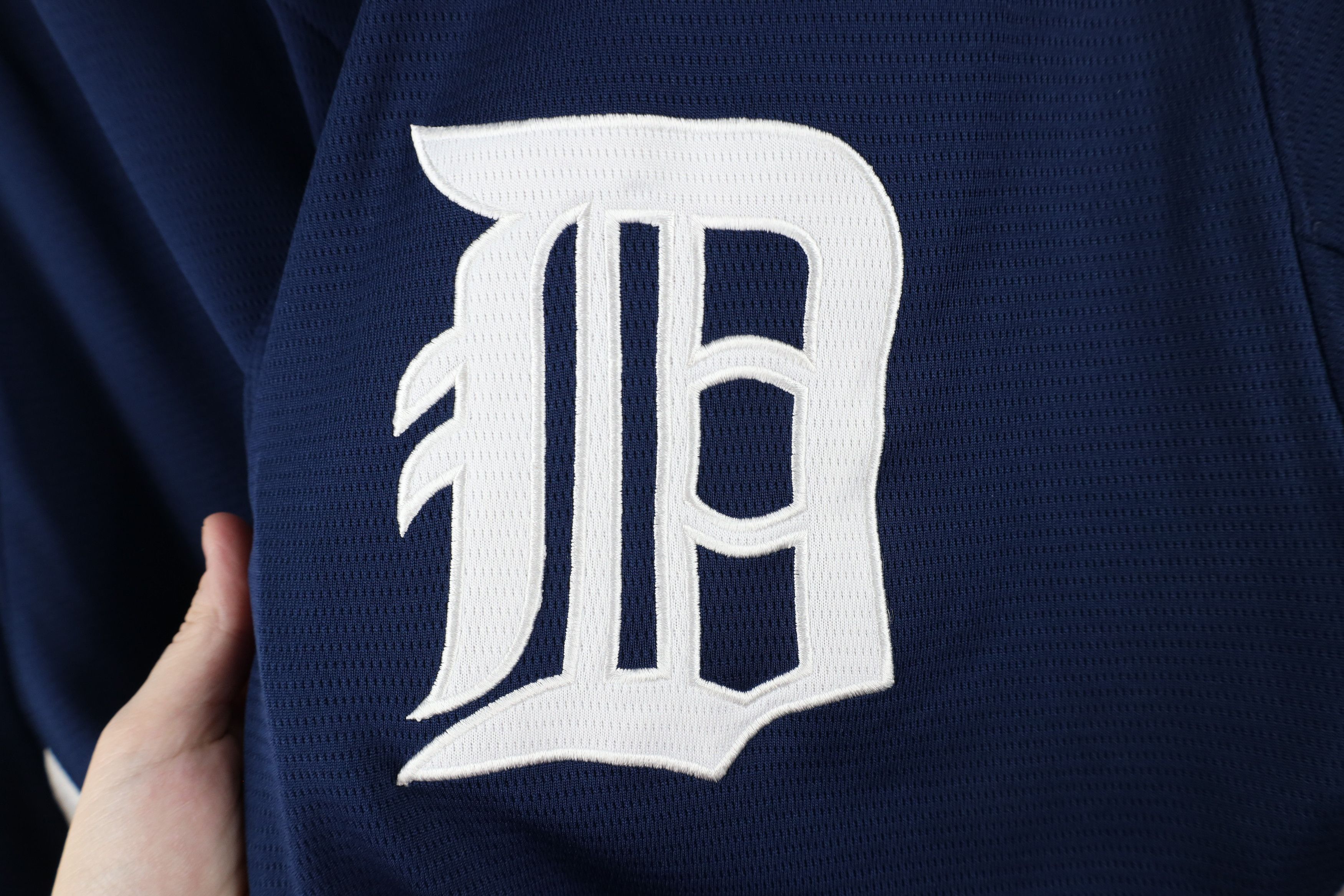 Majestic × Vintage Vintage Majestic Detroit Tigers Baseball Jersey Blue #15 Size US XXL / EU 58 / 5 - 5 Thumbnail