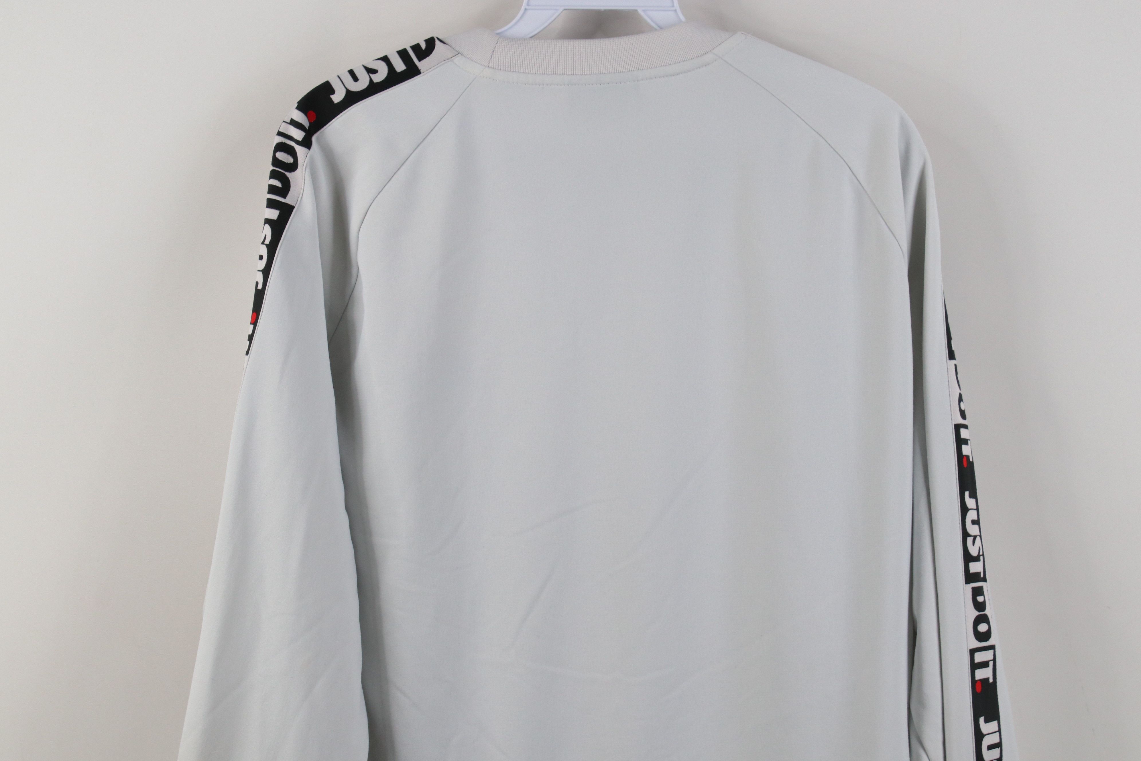 Nike Y2K Nike Taped Logo Lightweight Crewneck Sweatshirt White Size US L / EU 52-54 / 3 - 13 Thumbnail