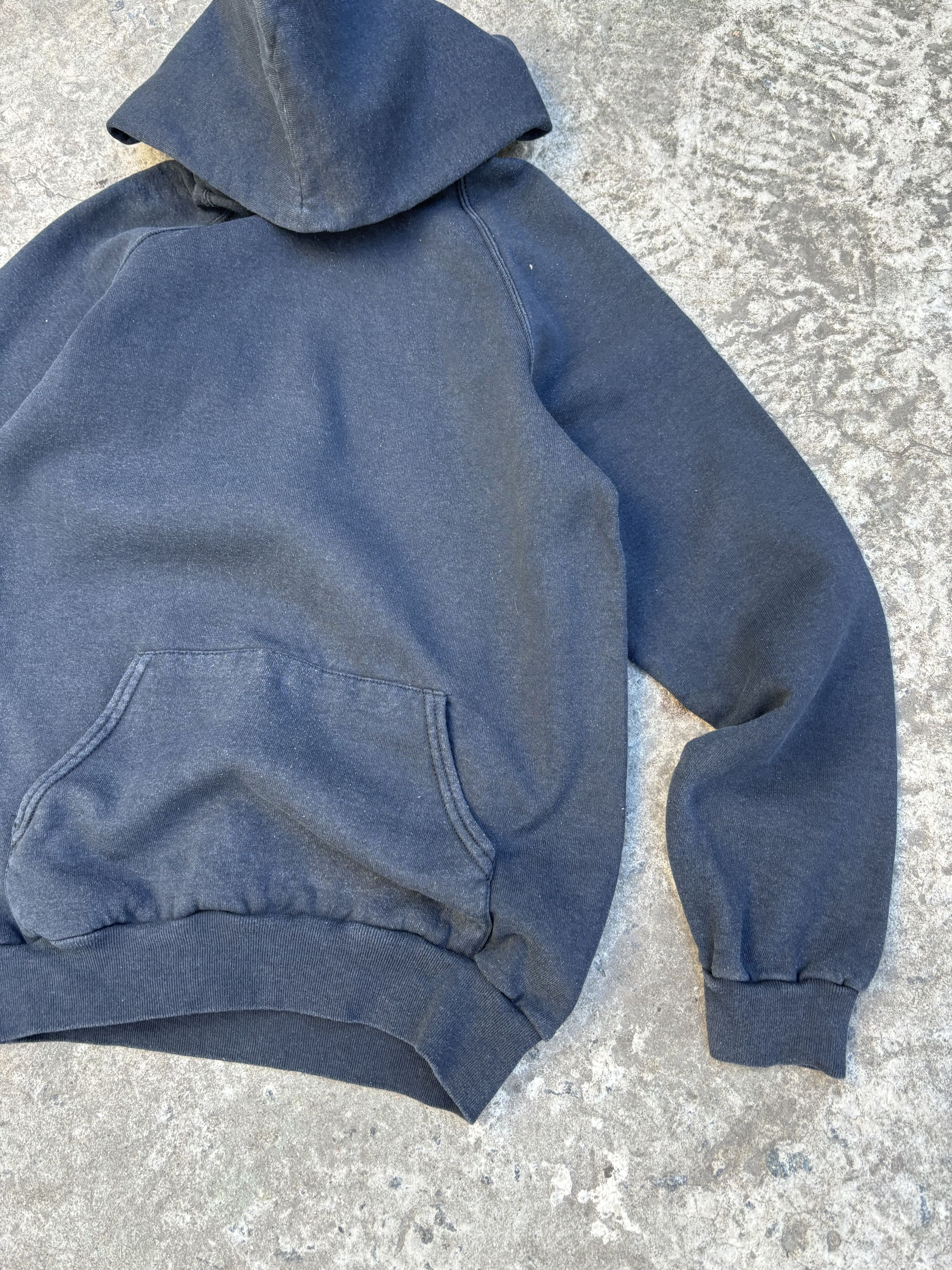 Vintage Vintage Screen Stars Black Blank Hoodie Size US S / EU 44-46 / 1 - 3 Thumbnail