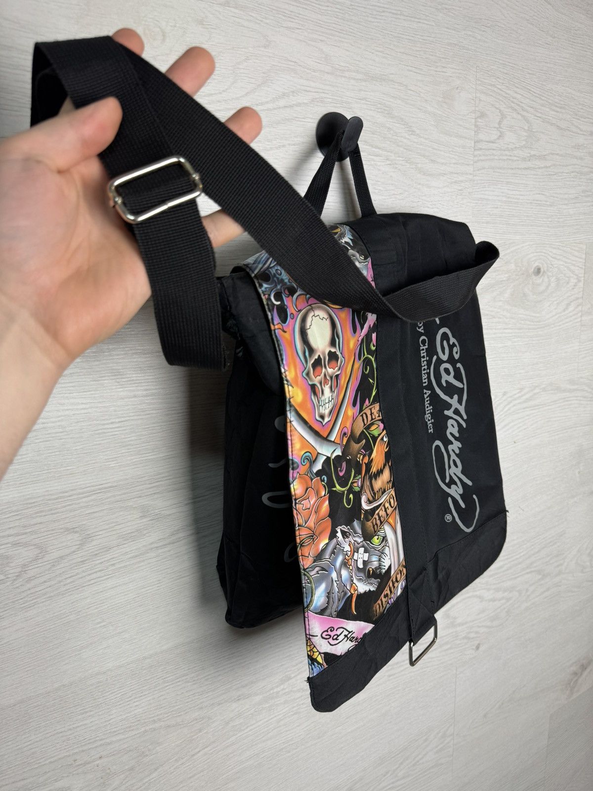 Ed Hardy Ed Hardy Tattoo Skull Messenger Bag by Christian Audigier Size ONE SIZE - 9 Thumbnail