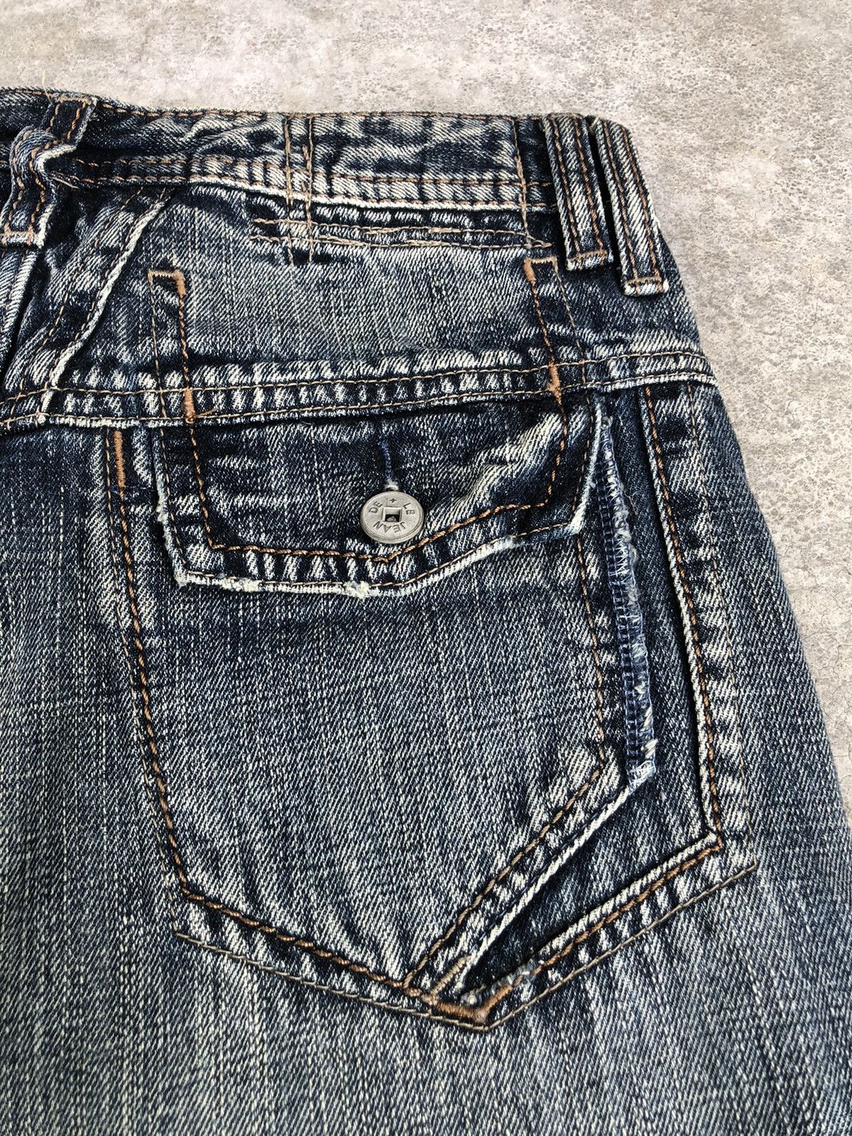 Marithe + Francois Girbaud Marithe Francois Girbaud Flared Jeans Distressed Denim Size US 28 / EU 44 - 17 Thumbnail
