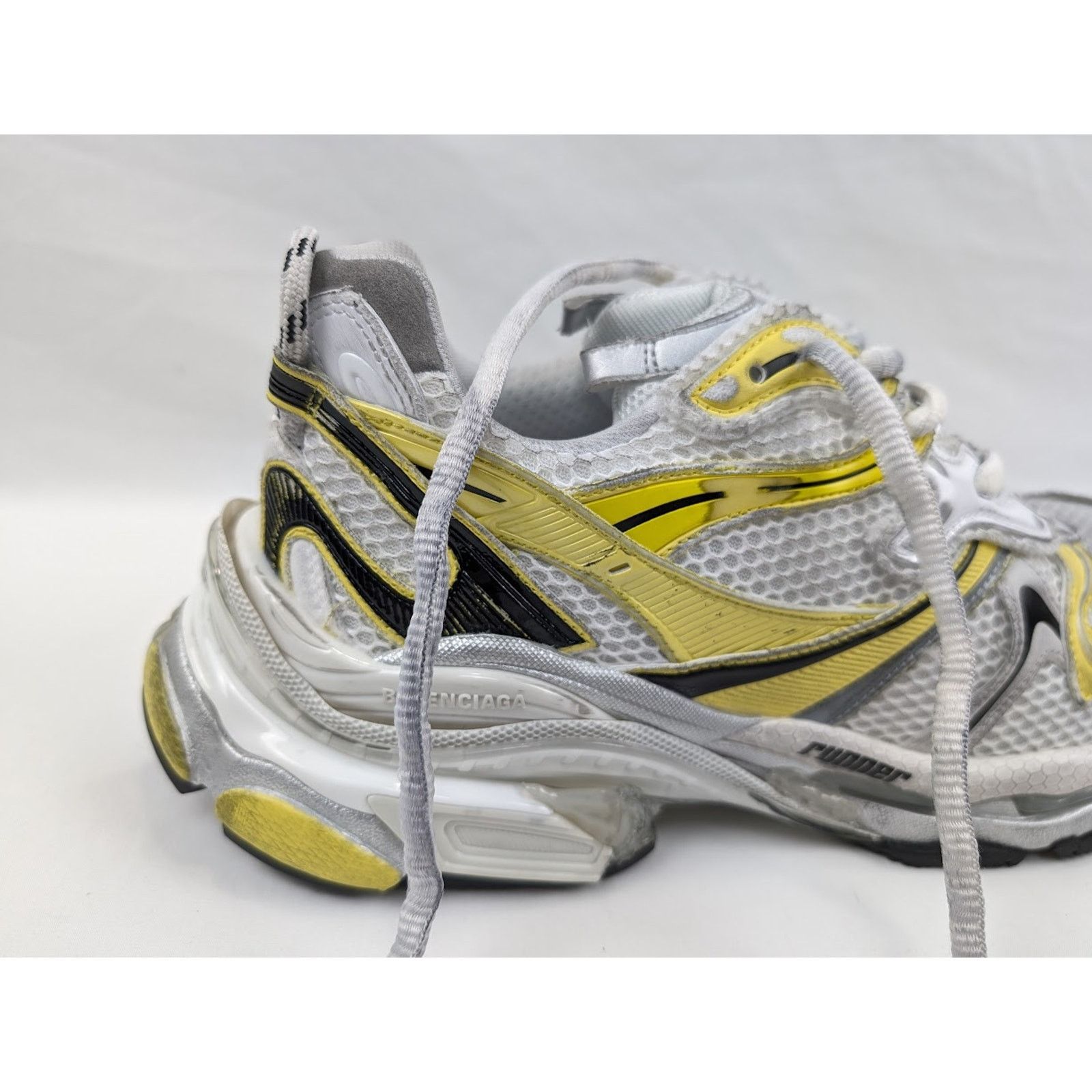 Balenciaga o1rshd1 Runners 2 Sneakers in White/Yellow/Black Size US 12 / EU 45 - 4 Thumbnail