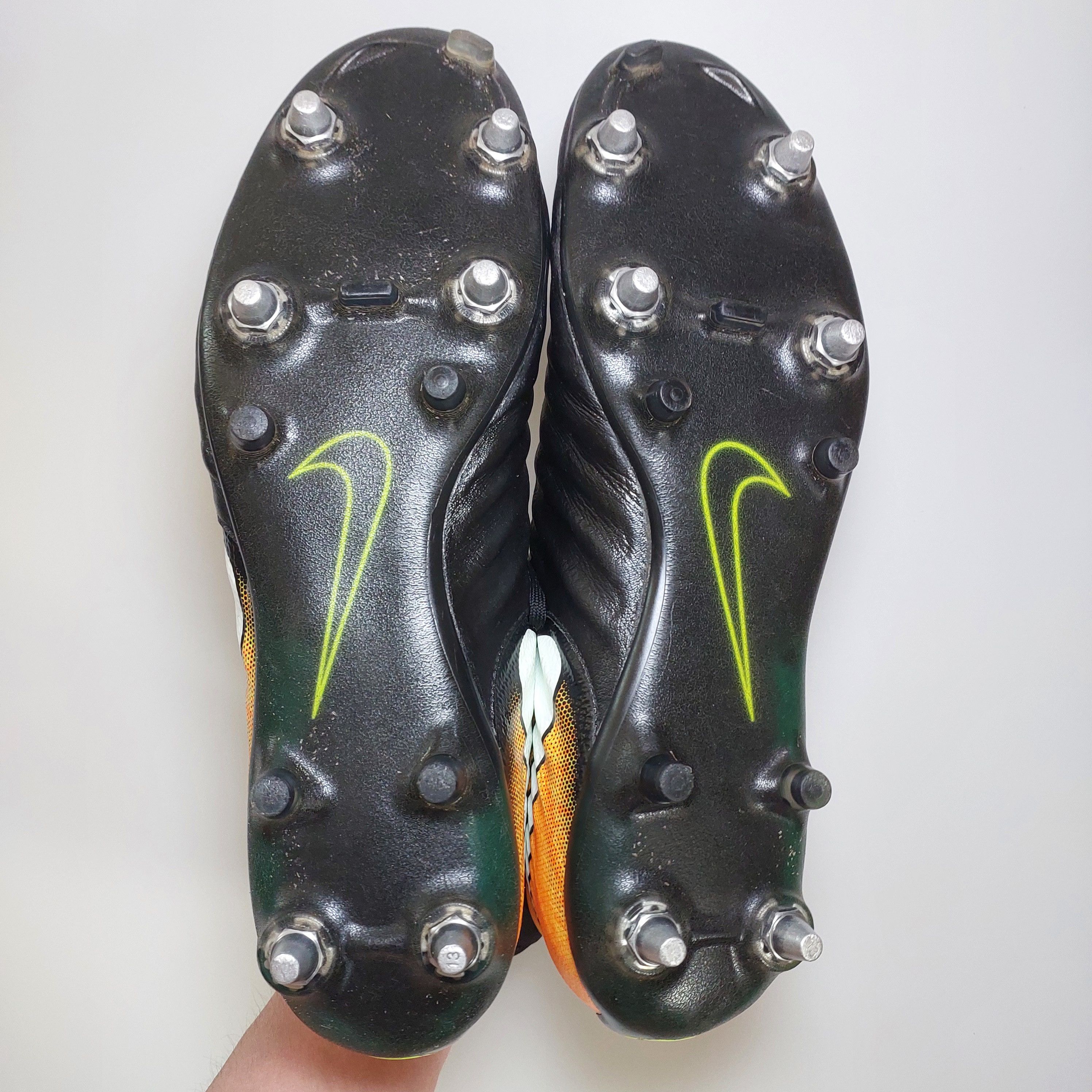 Nike Tiempo Legend VII Elite SG-PRO Anti-Clog US12 UK11 30CM Size US 12 / EU 45 - 9 Thumbnail