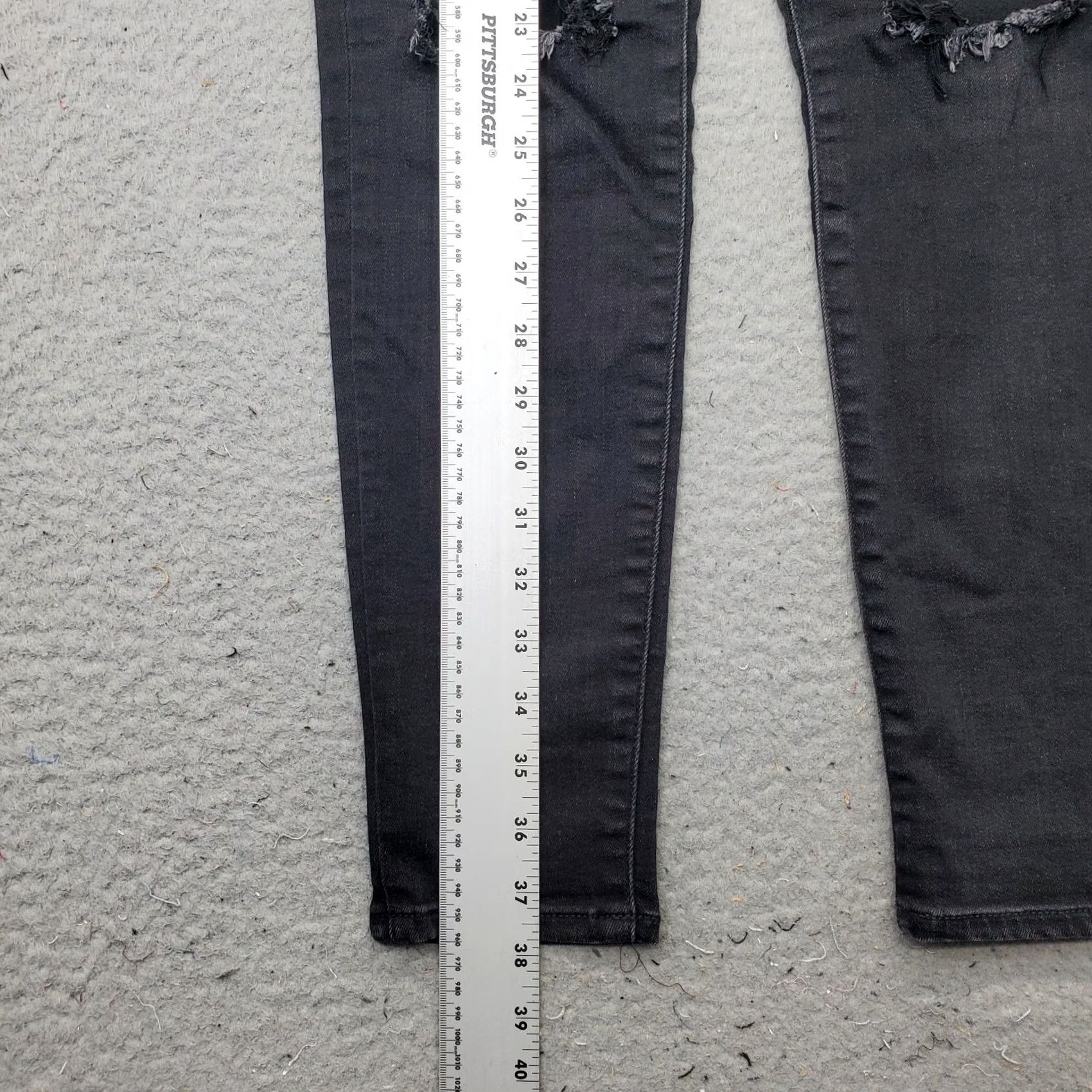 American Eagle Outfitters American Eagle Outfitters Skinny Jeans Womens 8R Black Denim Stretch Distressed Slim Fit Size 30" / US 8 / IT 44 - 3 Thumbnail