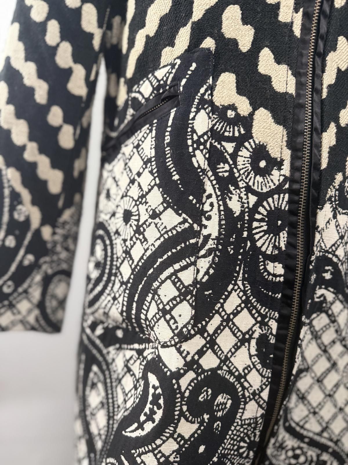 Desigual Desigual Bold Graphic Striped Black & Ivory Print Coat Size ONE SIZE - 2 Thumbnail