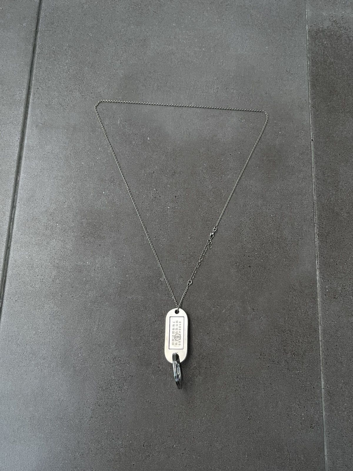 Maison Margiela !DS! FW23 Maison Margiela MM6 Logo Pendant Plaque Necklace Size ONE SIZE - 7 Thumbnail