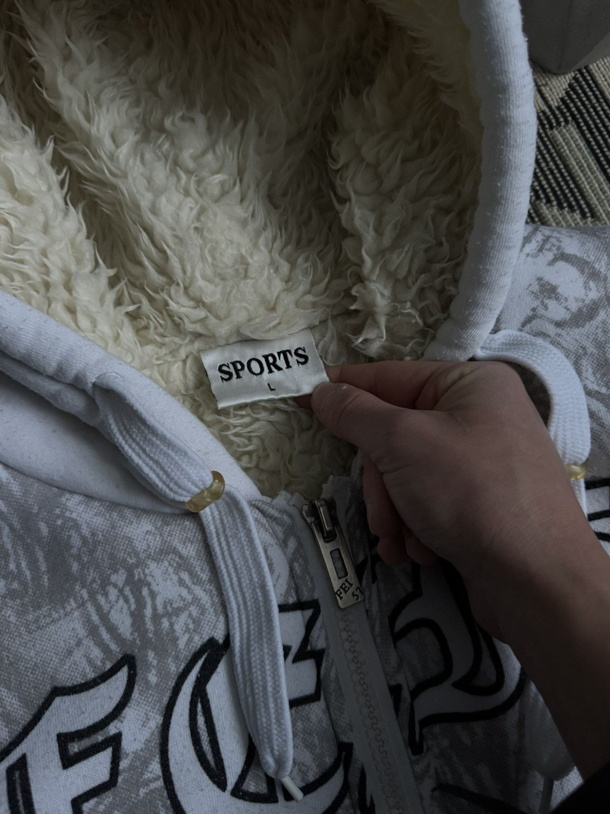 Vintage Vintage Y2K Affliction Style Eagle Logo Fur Zip-Hoodie Size US L / EU 52-54 / 3 - 9 Thumbnail