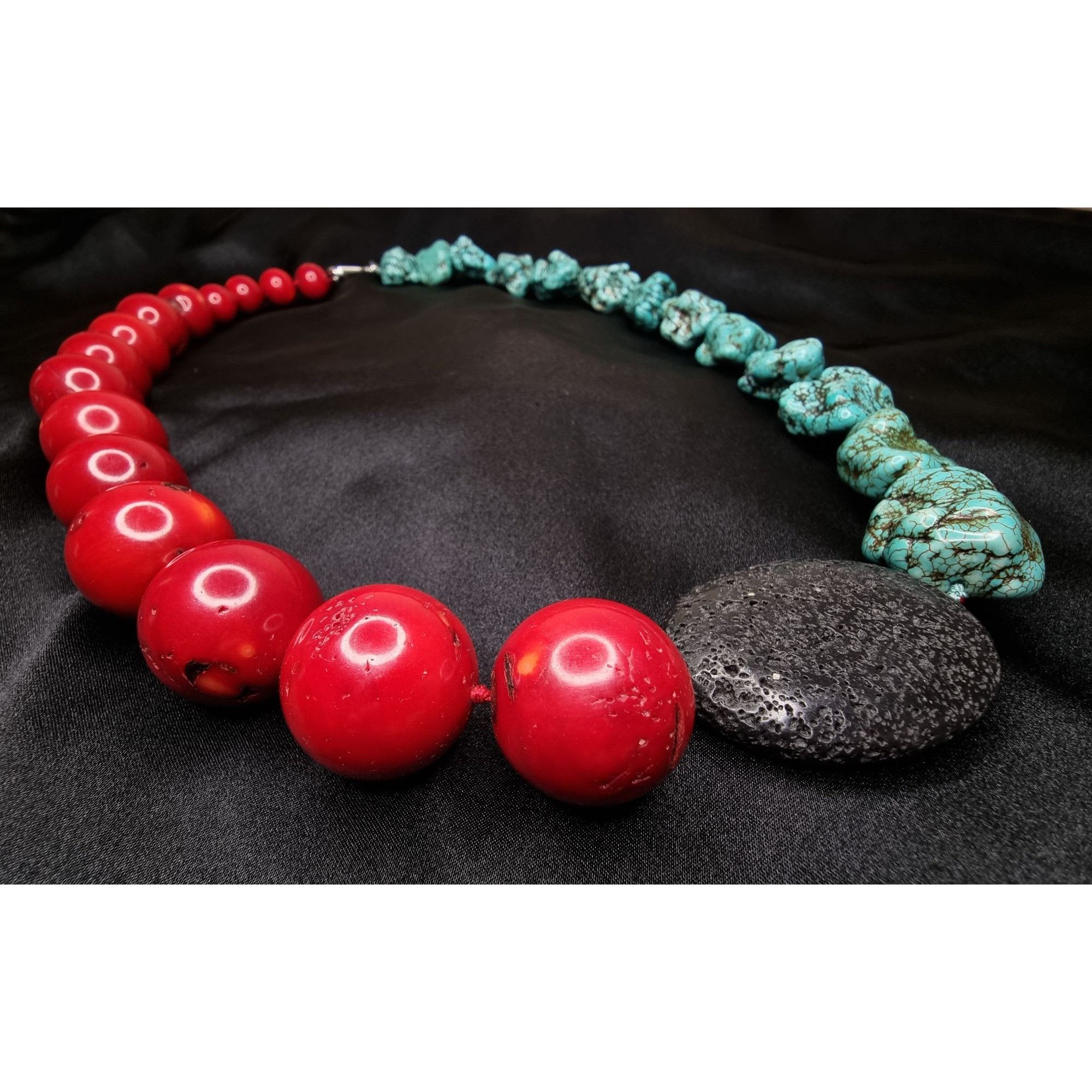 Vintage Large Genuine Coral & Turquoise Beaded Necklace With Black L Size ONE SIZE - 3 Thumbnail