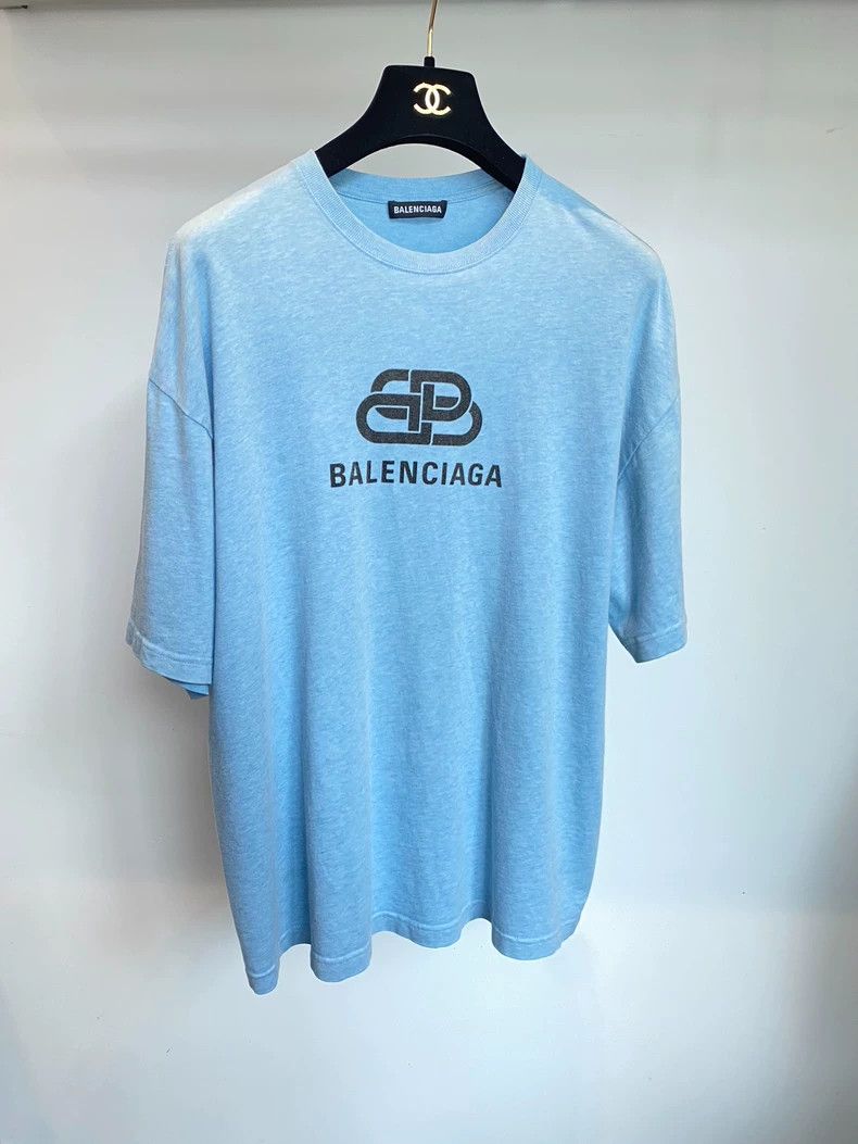 Balenciaga Balenciaga Blue Logo Short Sleeve T-Shirt- DMC Size US M / EU 48-50 / 2 - 1 Thumbnail