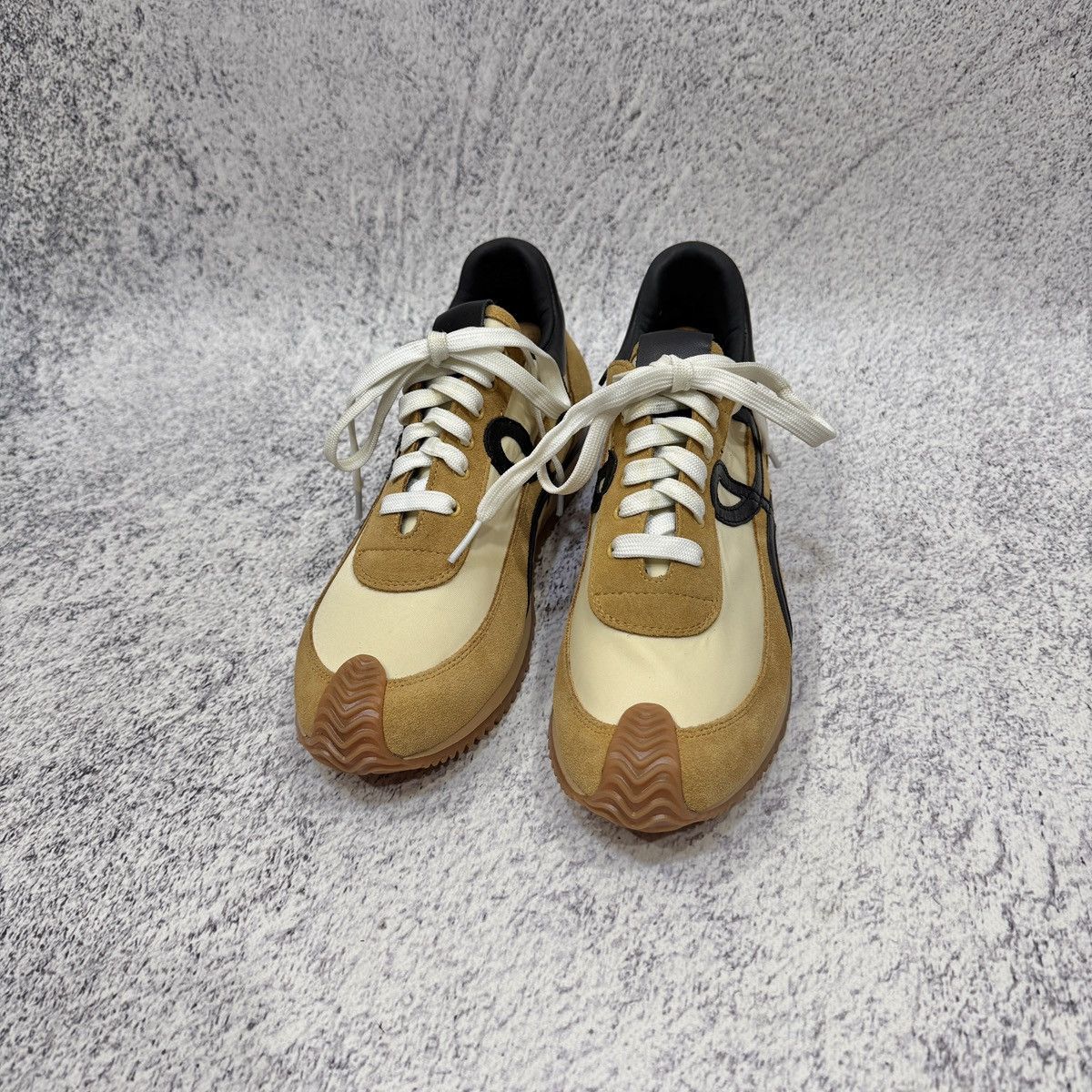 Loewe Loewe Flow Runner Honey Tan Suede Leather Sneakers US10 UK7 Size US 10 / IT 40 - 2 Thumbnail