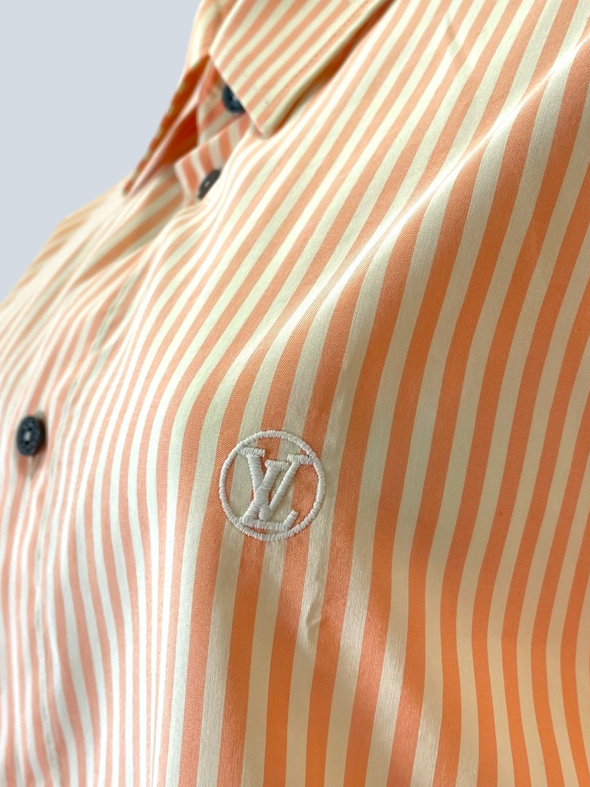 Louis Vuitton Louis Vuitton striped cotton shirt with cufflinks, 38fr. Size S / US 4 / IT 40 - 6 Thumbnail