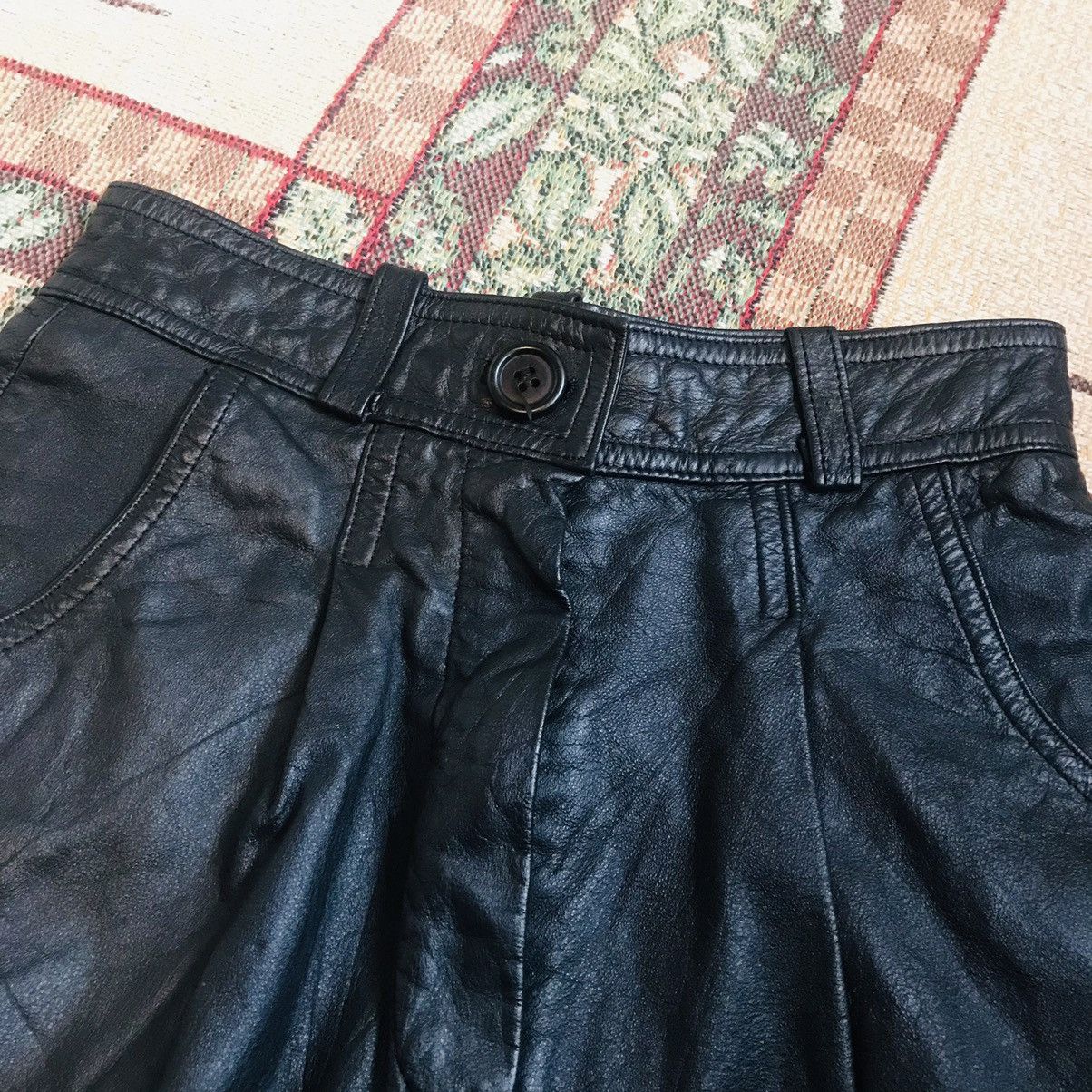 Japanese Brand × Vintage Japanese Horse Leather Short Size 24" / US 00 / IT 34 - 5 Thumbnail