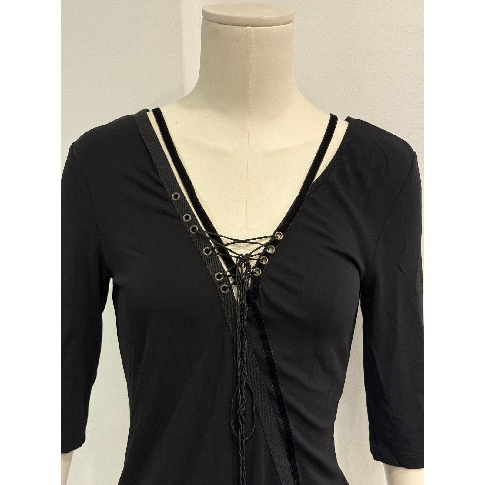 Gianfranco Ferre 2004 Gianfranco Ferre bondage lace-up top Size L / US 10 / IT 46 - 6 Thumbnail