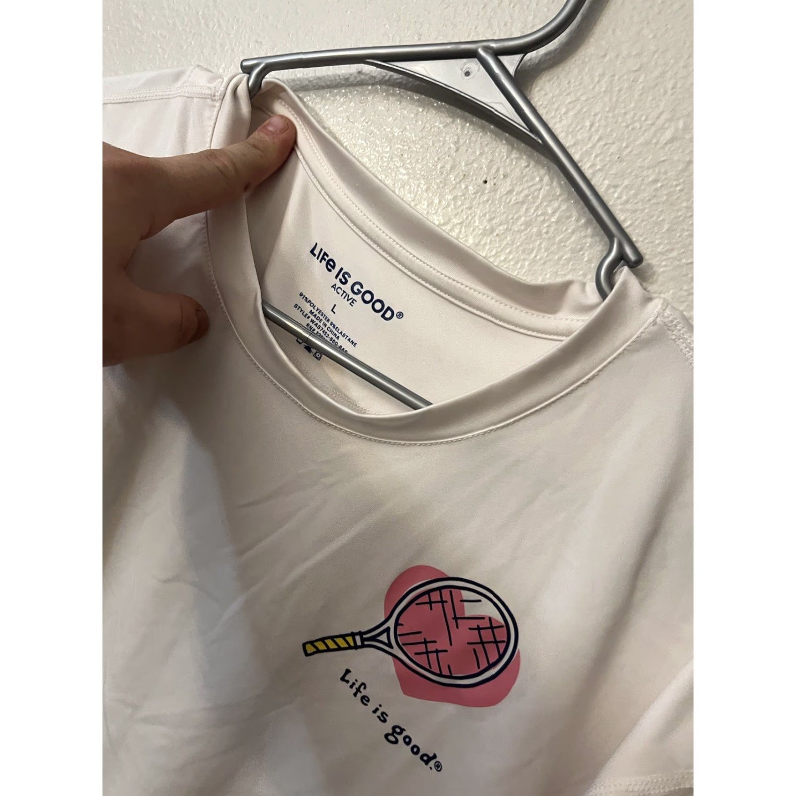 Life is Good Life is Good Womens T-Shirt White Short Sleeve Graphic Heart Large Crew Neck Cotton L Regular Womens Size L / US 10 / IT 46 - 2 Thumbnail