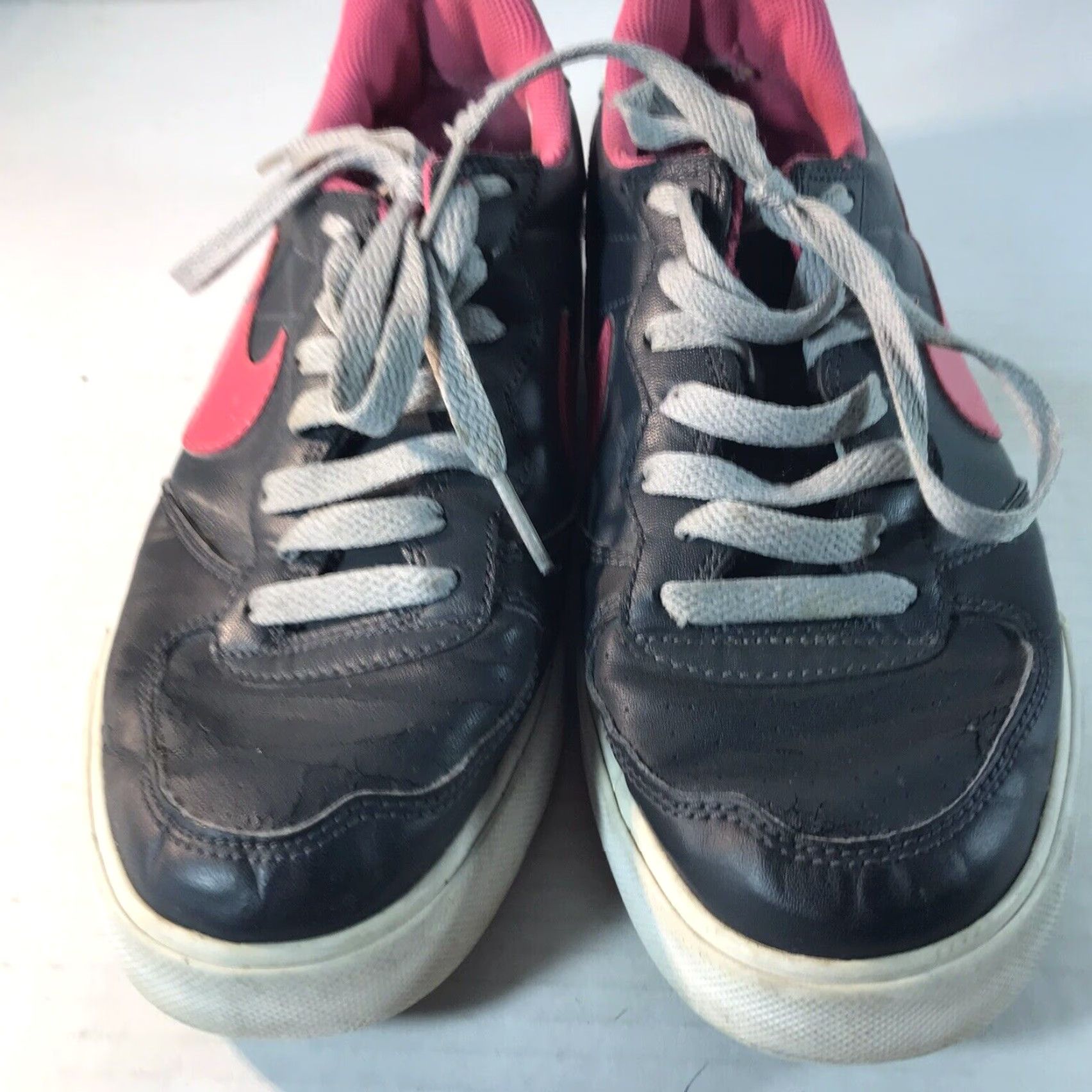 Nike Nike Sneakers Womens Athletic Leather Low Top Size 8.5 Pink Gray Comfortable Casual Size US 8.5 / IT 38.5 - 2 Thumbnail