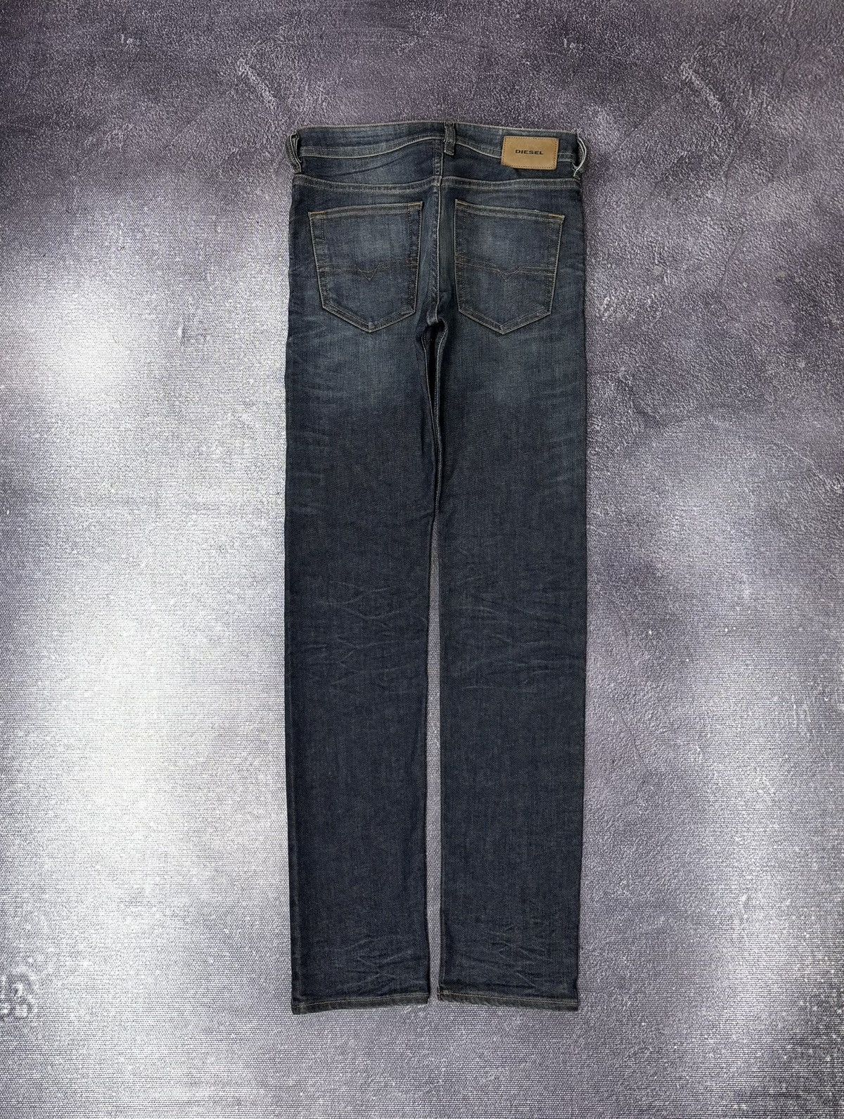 Diesel Diesel Buster NWT Men’s Regular Slim Tapered Denim Jeans Size US 27 - 2 Thumbnail