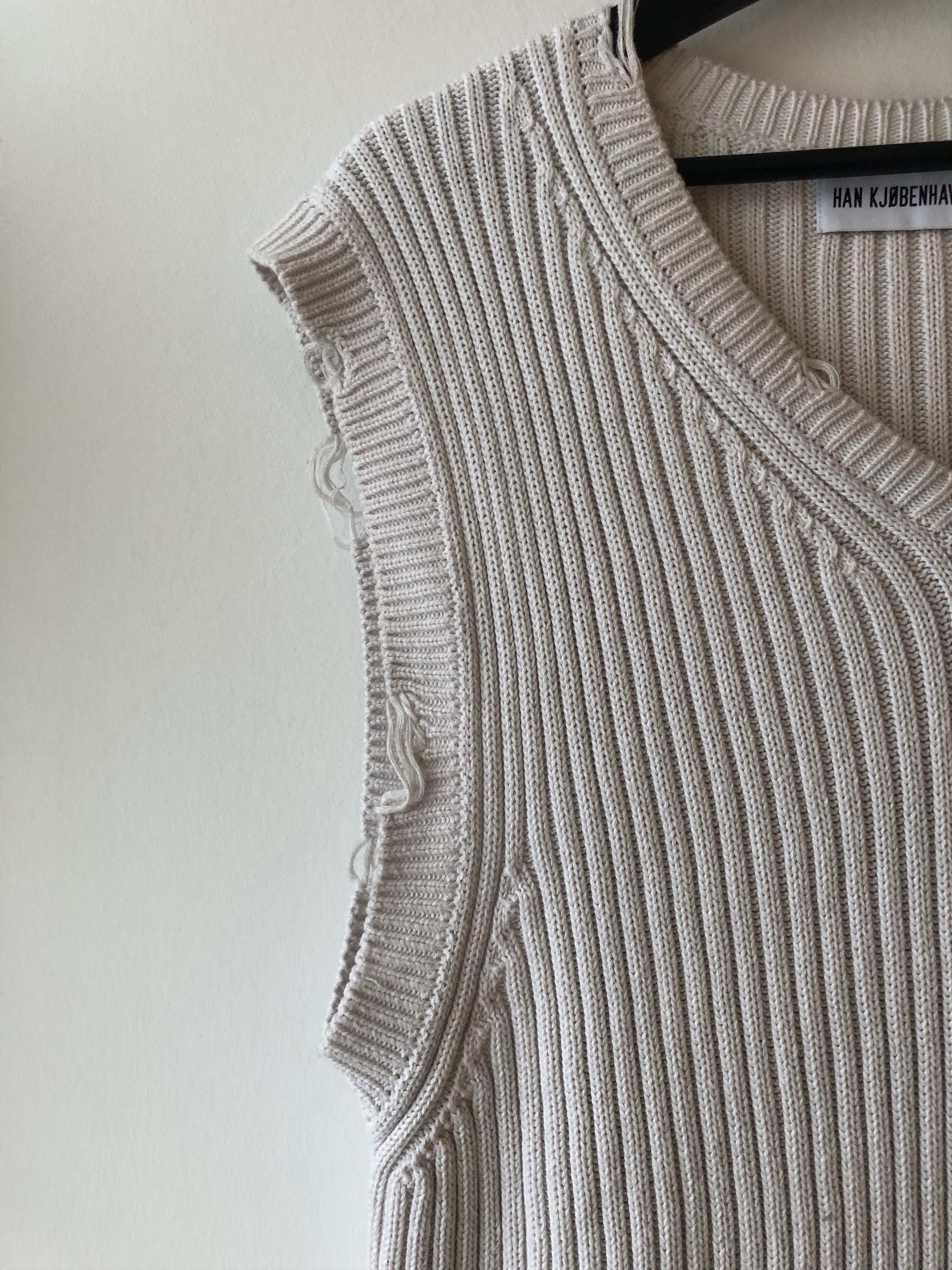 Han Kjobenhavn $395 - Distressed Knit Vest - Off White Size US XL / EU 56 / 4 - 10 Thumbnail