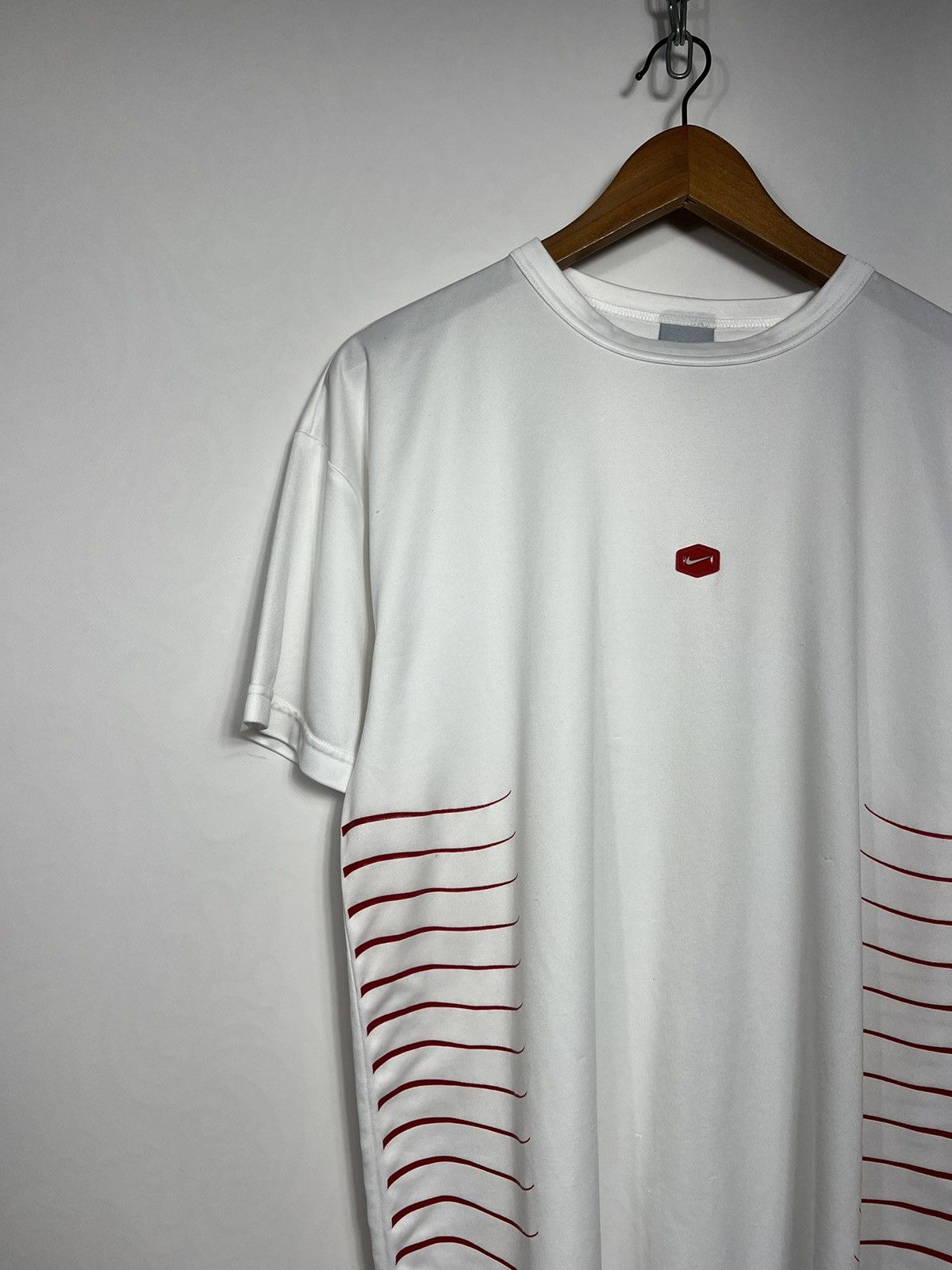 Nike Rare🔥 Vintage Nike TN Central Logo T-shirt Jersey Size US L / EU 52-54 / 3 - 2 Thumbnail