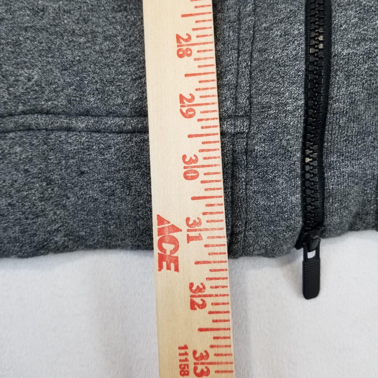 Lululemon Lululemon Jacket Womens Medium 10 Gray Back To It Wrap Size M / US 6-8 / IT 42-44 - 10 Thumbnail