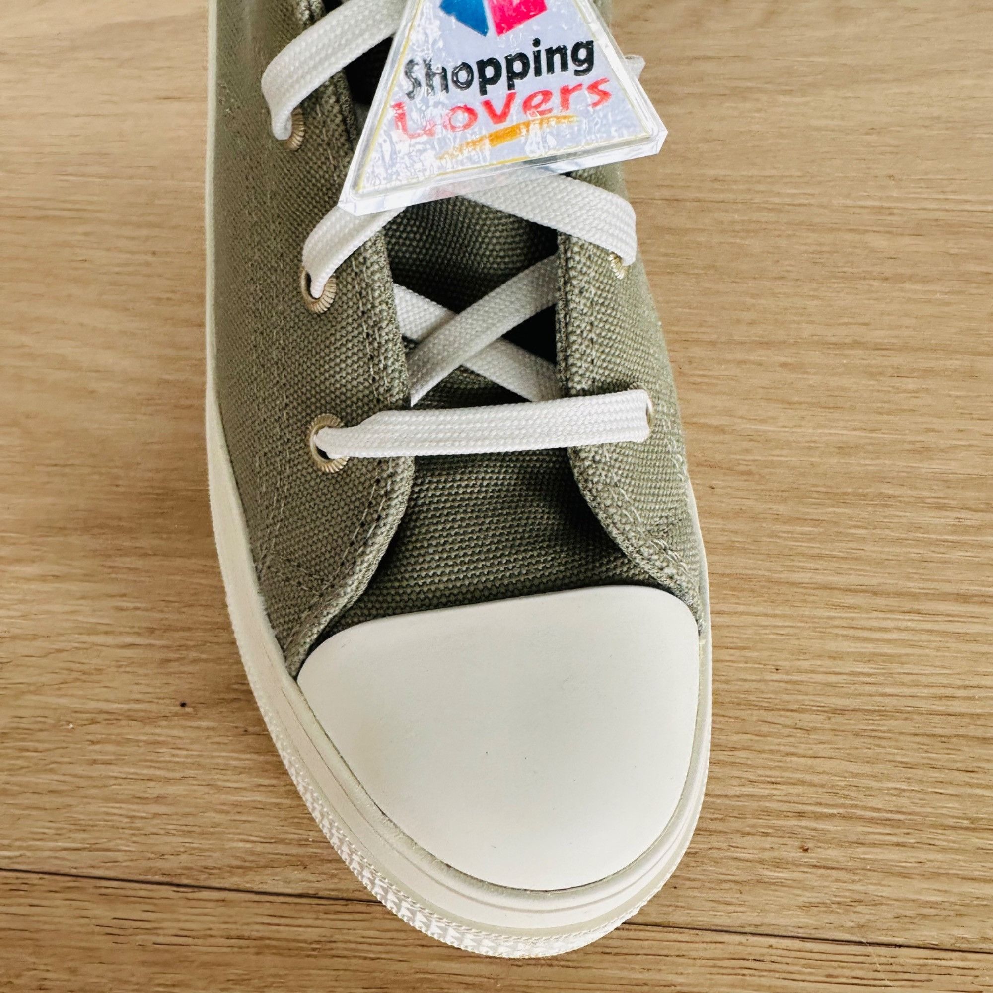 Converse ❤️Converse Chuck 70 De Luxe High Heel Green Platform Size 5. Size US 5.5 / EU 38 - 9 Thumbnail