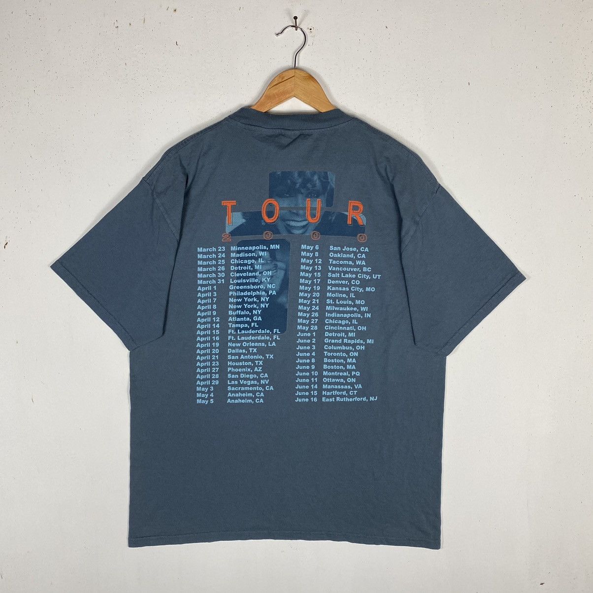 Band Tees Vintage 00's TINA TURNER Twenty Four Seven Tour Tee / Singer Size US L / EU 52-54 / 3 - 9 Thumbnail