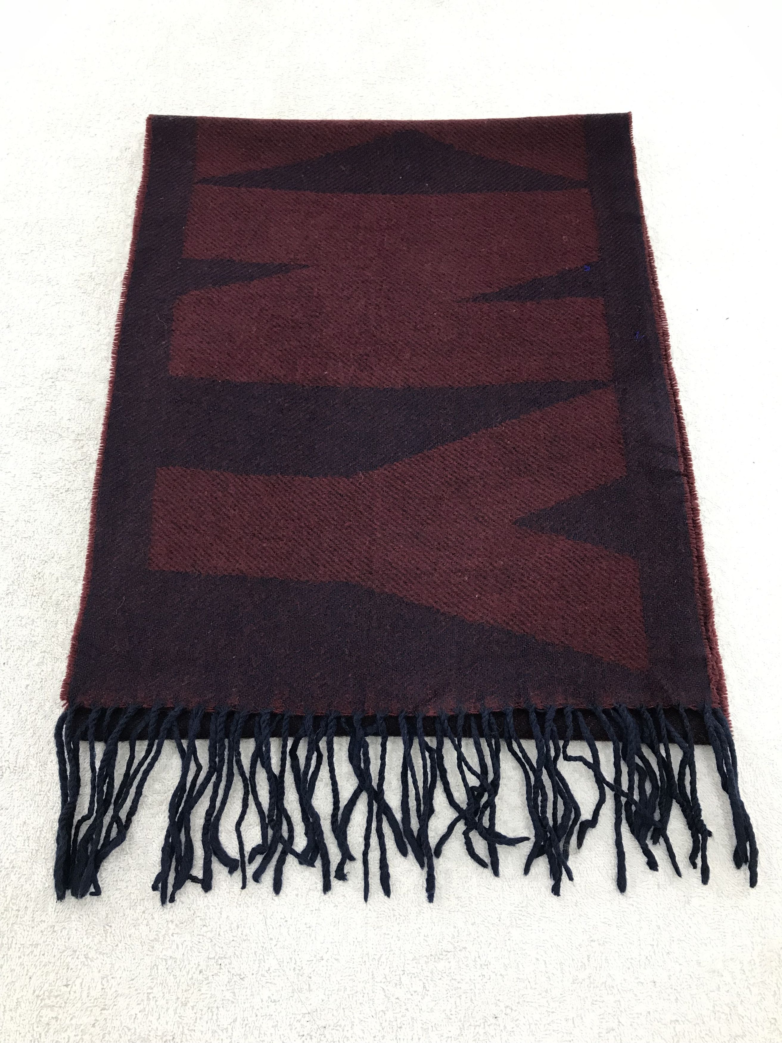 DKNY DKNY Scarf / Muffler / Neckwear - WW1127 Size ONE SIZE - 2 Thumbnail
