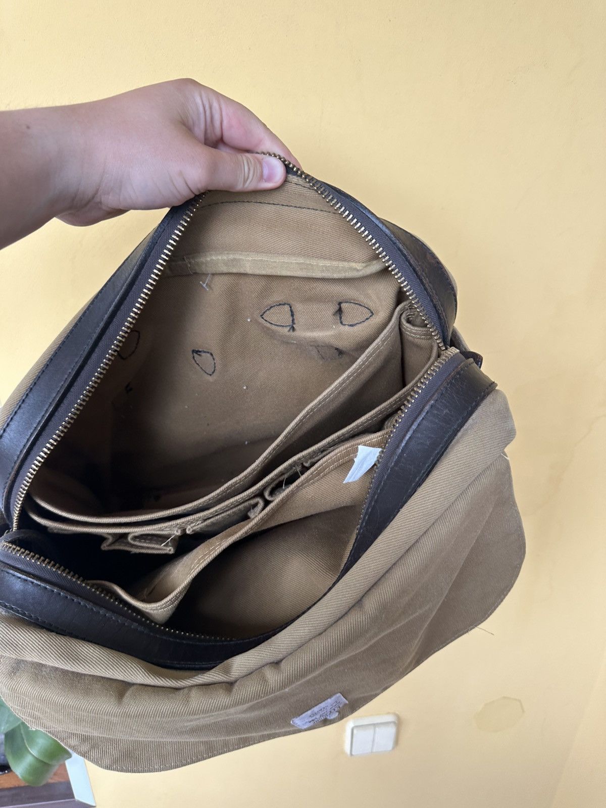 Filson FILSON RUGGED TWILL PADDED COMPUTER BAG military bag army Size ONE SIZE - 14 Thumbnail