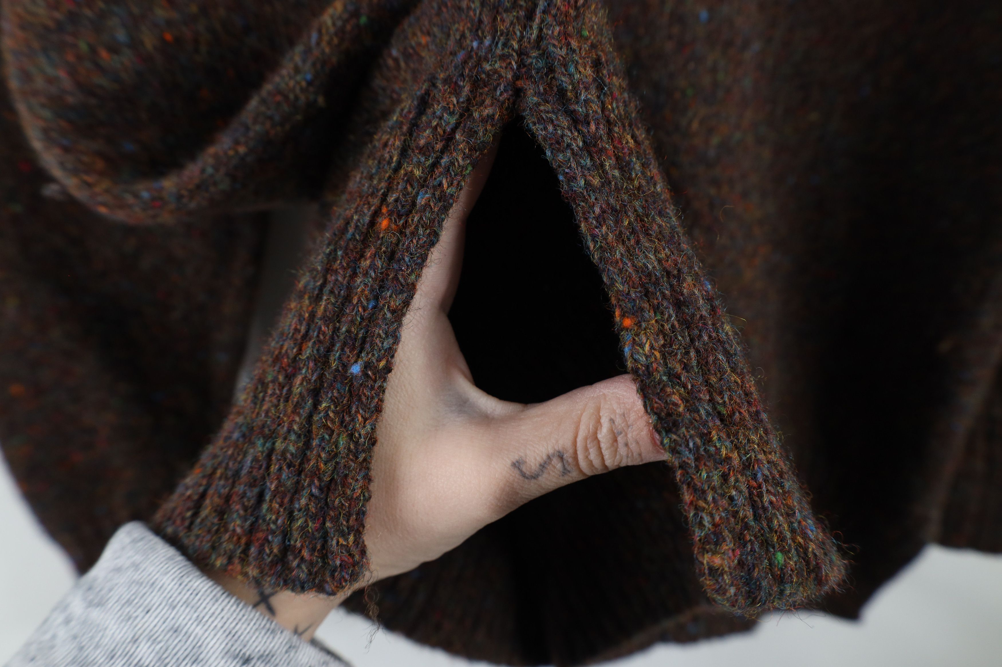 Vintage Vintage 90s Streetwear Knit Rainbow Fleck Turtleneck Sweater Size XL / US 12-14 / IT 48-50 - 7 Thumbnail