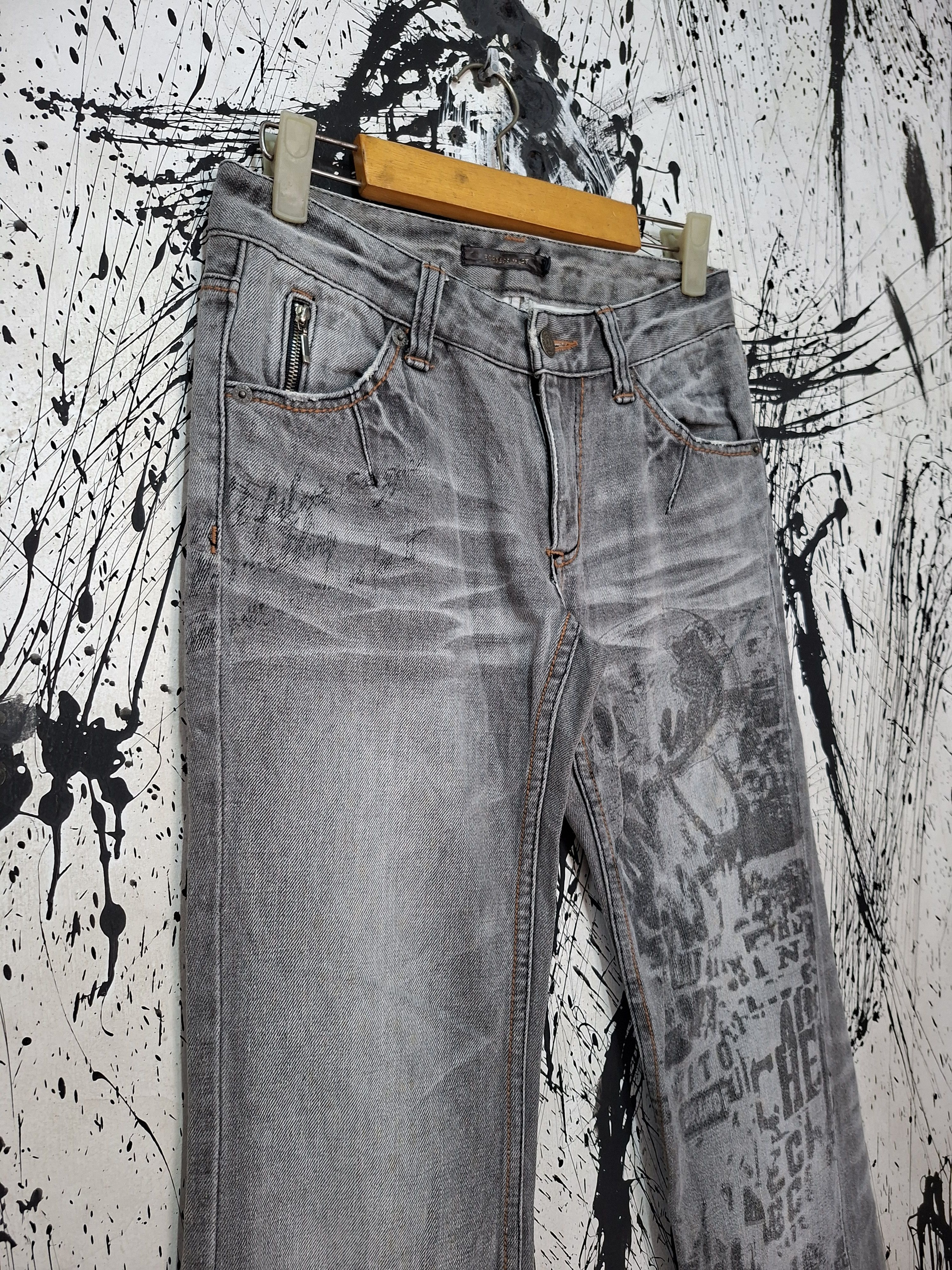 Tornado Mart TORNADO MART SEDITIONARIES PRINT WHISKERS JEANS Size US 28 / EU 44 - 2 Thumbnail