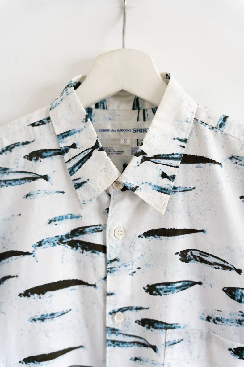 Comme des Garcons Comme des Garcons 90s Fish School Short Sleeve Shirt Size US S / EU 44-46 / 1 - 3 Thumbnail