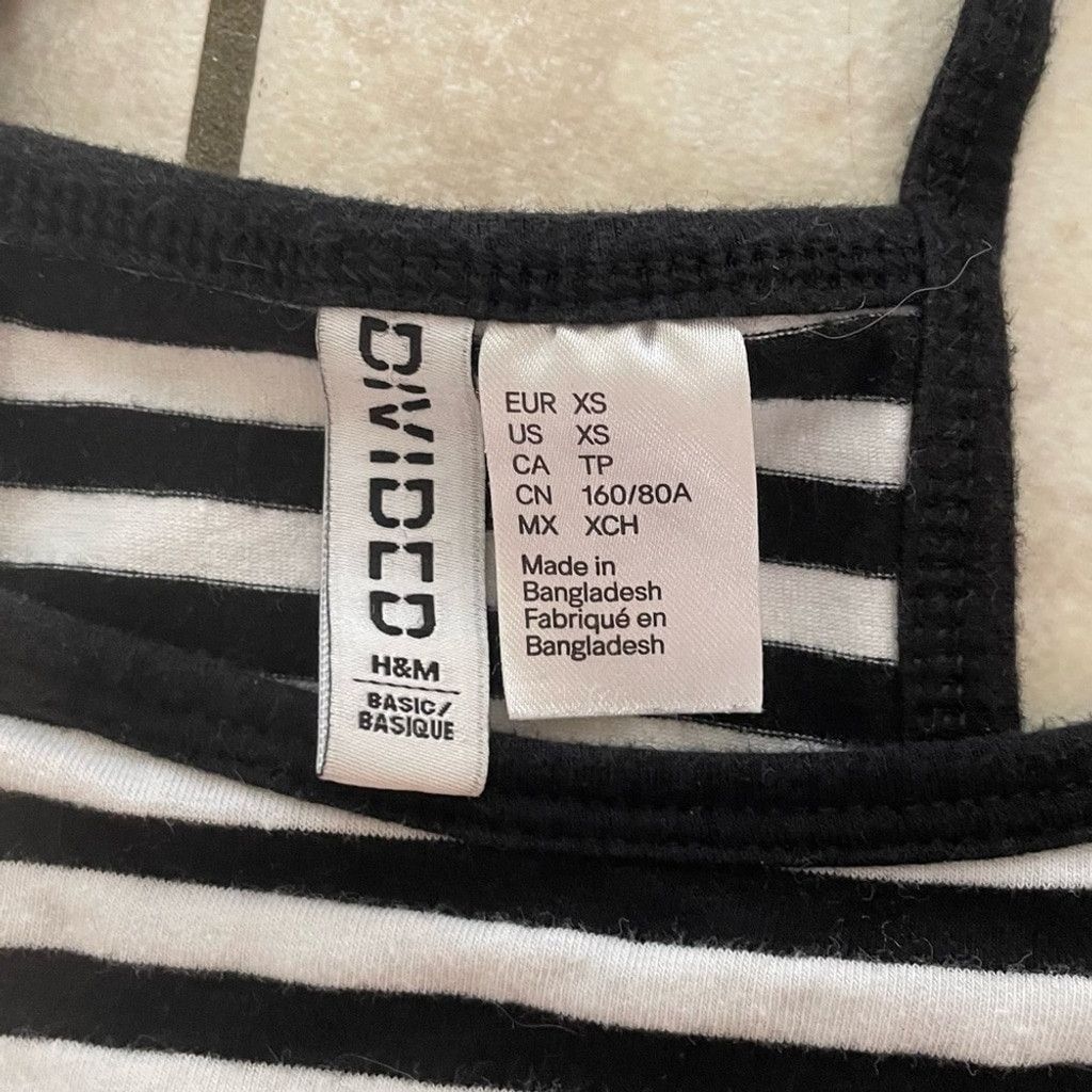 Divided 2 Small H&M Divided Stripped Crop Tops Size XS / US 0-2 / IT 36-38 - 7 Thumbnail