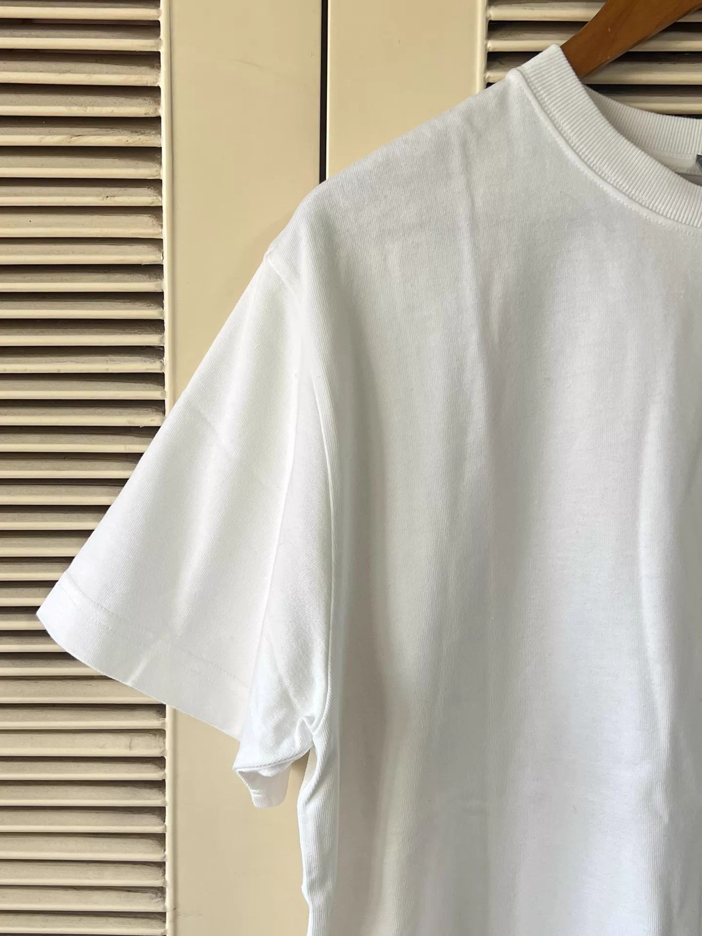 Dior Dior White Short-Sleeve T-Shirt Green Embroidered Logo M Size US M / EU 48-50 / 2 - 4 Thumbnail