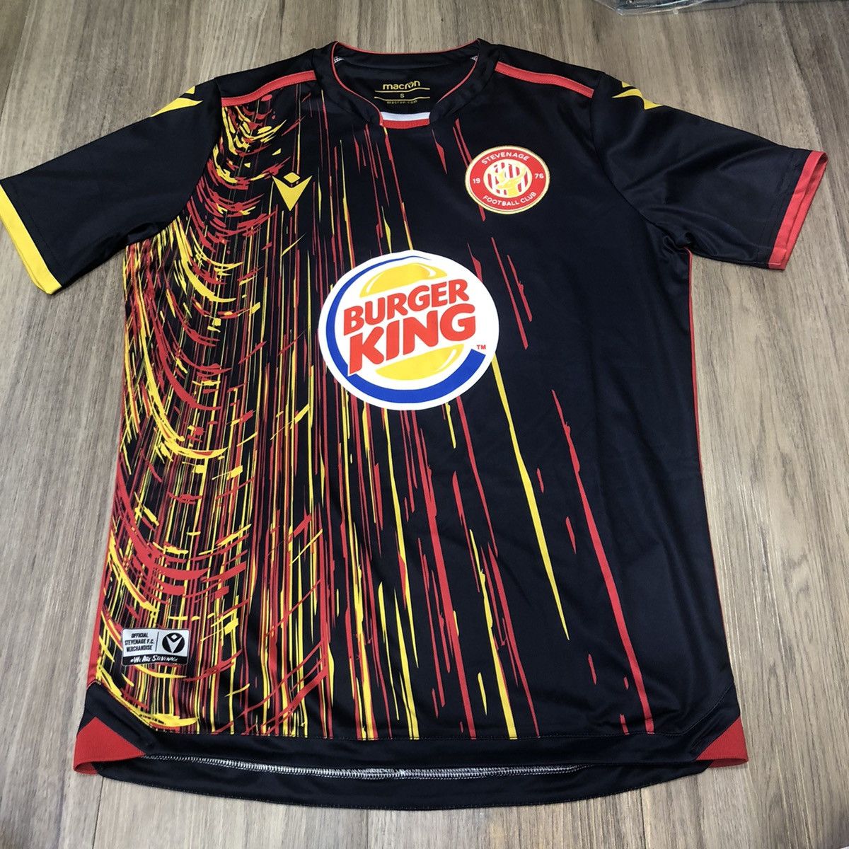 Macron Stevenage fc 19/20 away jersey Size US S / EU 44-46 / 1 - 1 Thumbnail