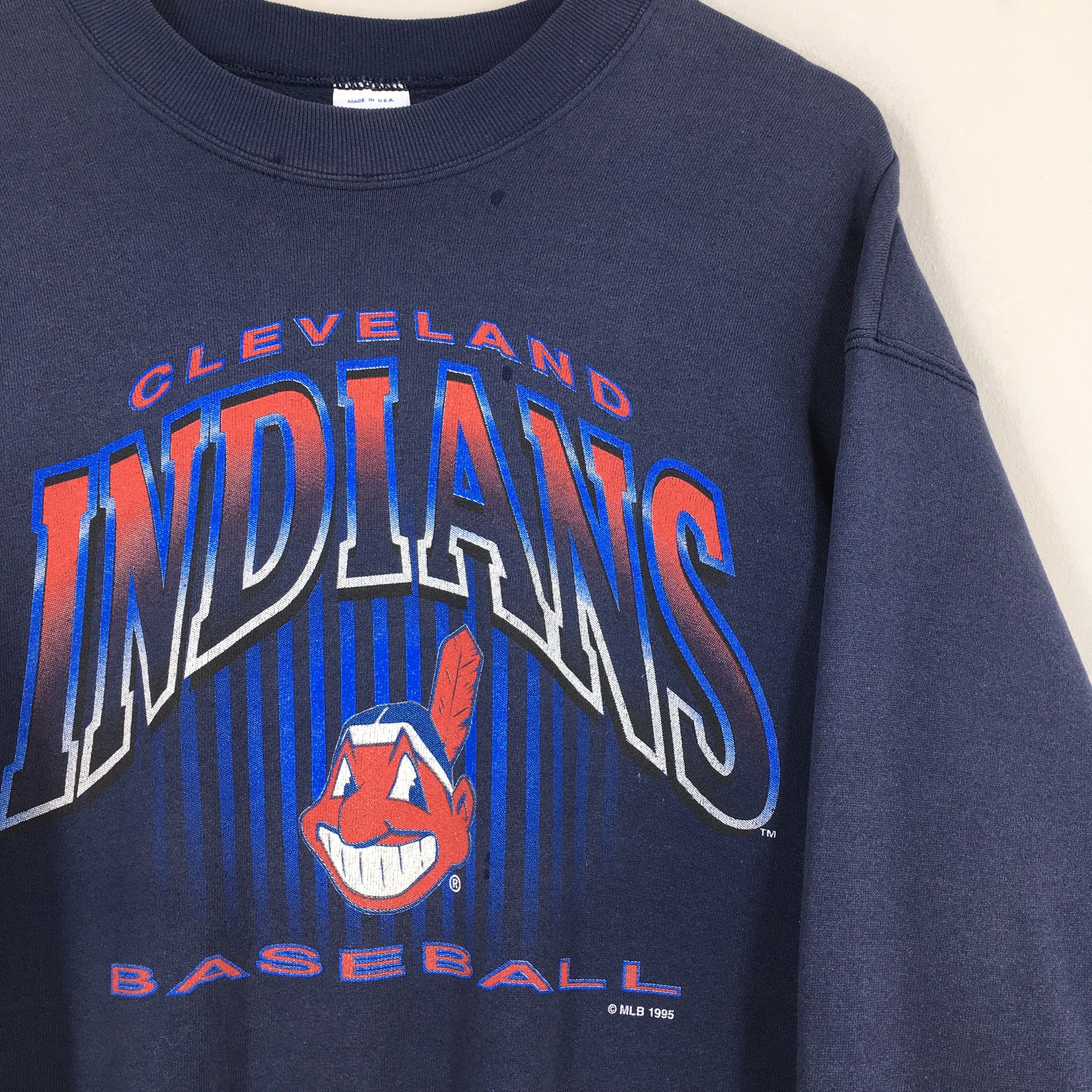 Gear for Sports × MLB × Vintage Vintage 90s Cleveland Indians Baseball Team MLB Sweatshirt L Size US L / EU 52-54 / 3 - 2 Thumbnail