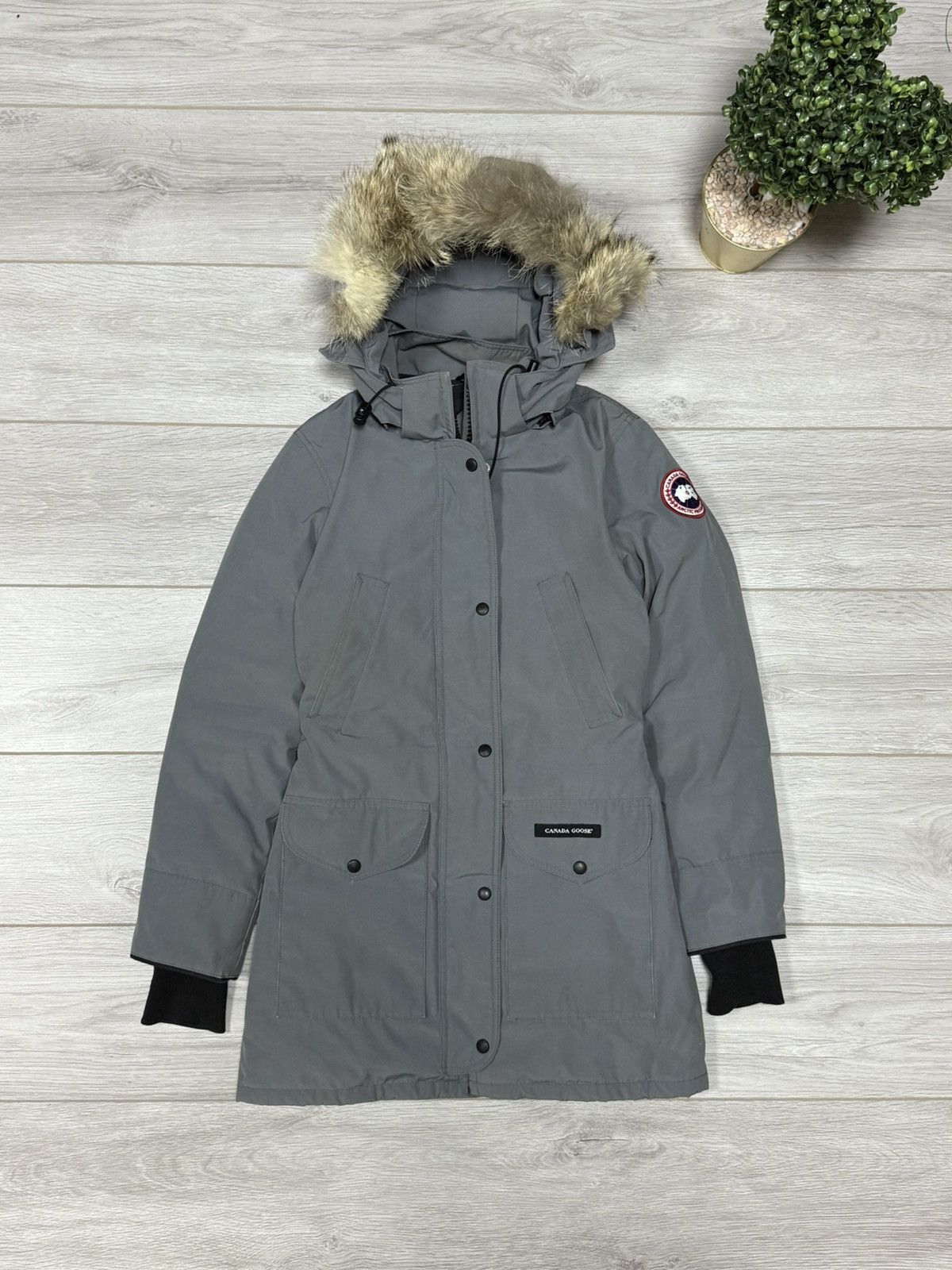 Canada Goose Canada Goose Trillium parka jacket fur down Size S / US 4 / IT 40 - 1 Thumbnail