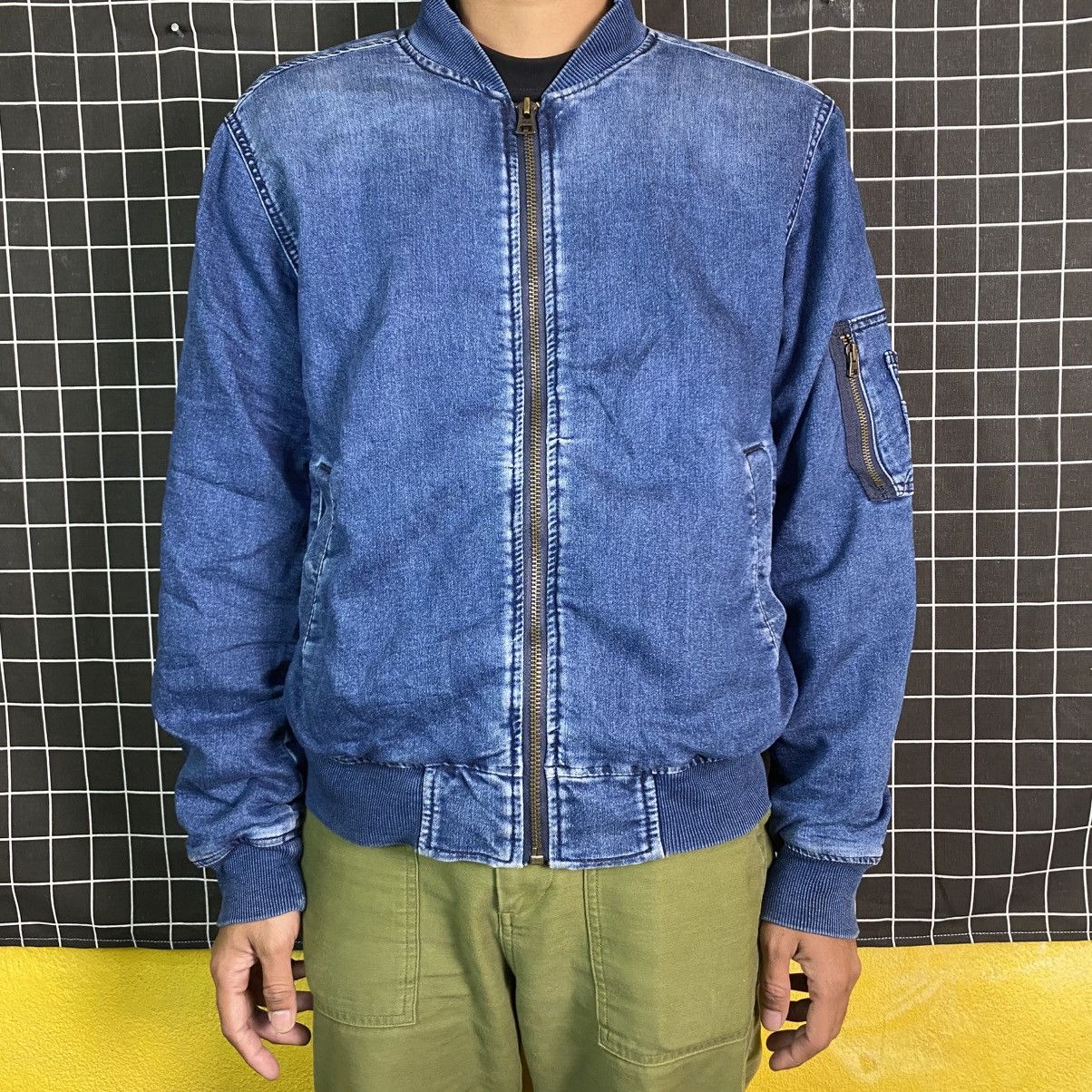Gap GAP Product Red Denim Bomber Jacket Size US S / EU 44-46 / 1 - 14 Thumbnail
