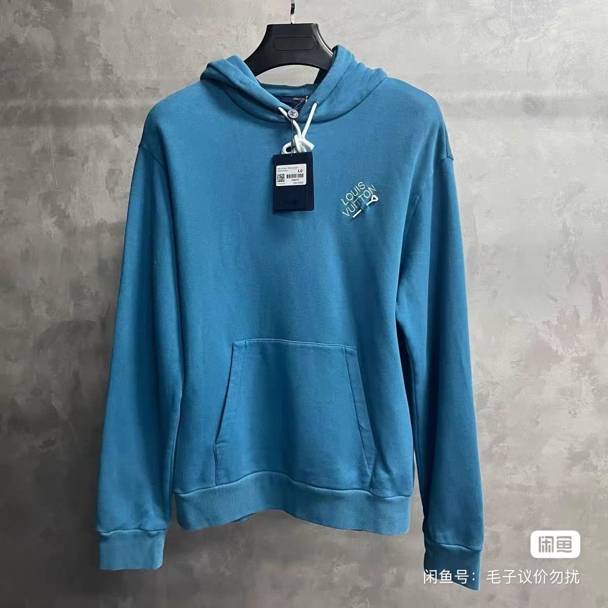Louis Vuitton Louis vuitton blue tops Size US L / EU 52-54 / 3 - 1 Thumbnail