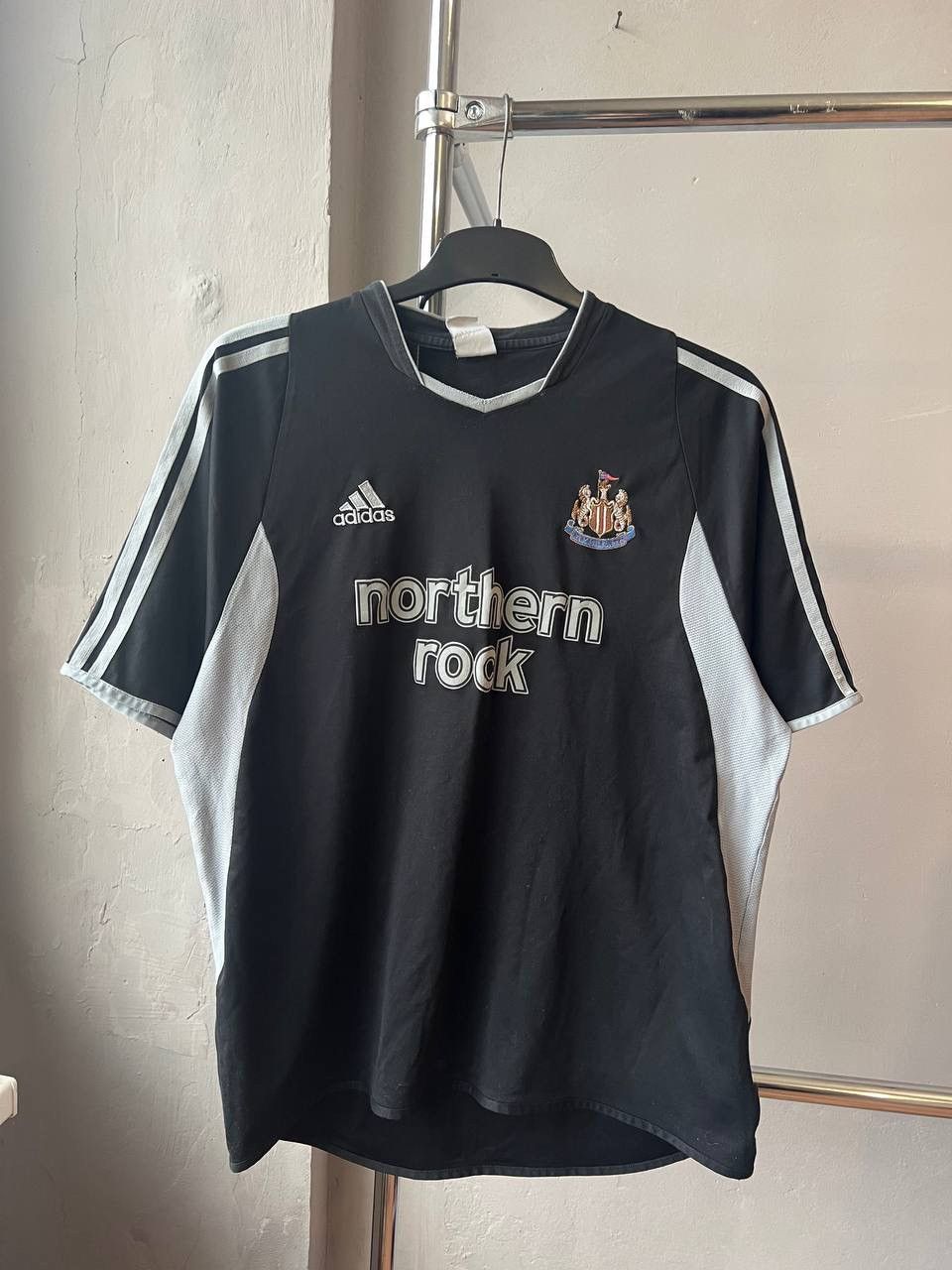 Adidas 2003/04 NEWCASTLE UNITED AWAY SOCCER JERSEY FOOTBALL SHIRT L Size US L / EU 52-54 / 3 - 3 Thumbnail