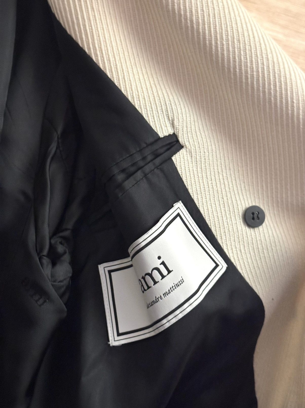 AMI Ami Paris runway fw20 cream wool coat 42 xxs men Size US XS / EU 42 / 0 - 3 Thumbnail