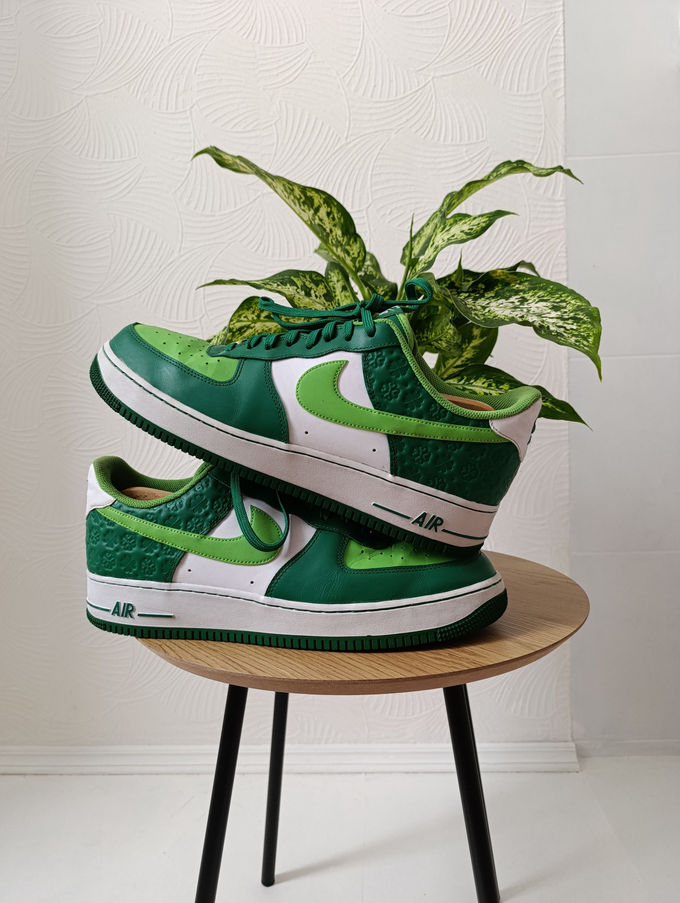 Nike NIKE AIR FORCE 1 LOW ST PATRICK'S DAY LIMITED EDITION Size US 13 / EU 46 - 1 Thumbnail