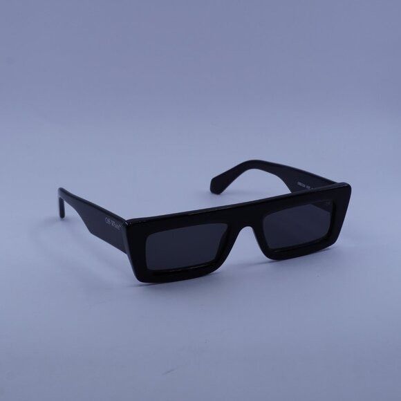 Off-White Off-White OERI136 ONTARIO 1007 Sunglasses Black Frame Size ONE SIZE - 1 Thumbnail