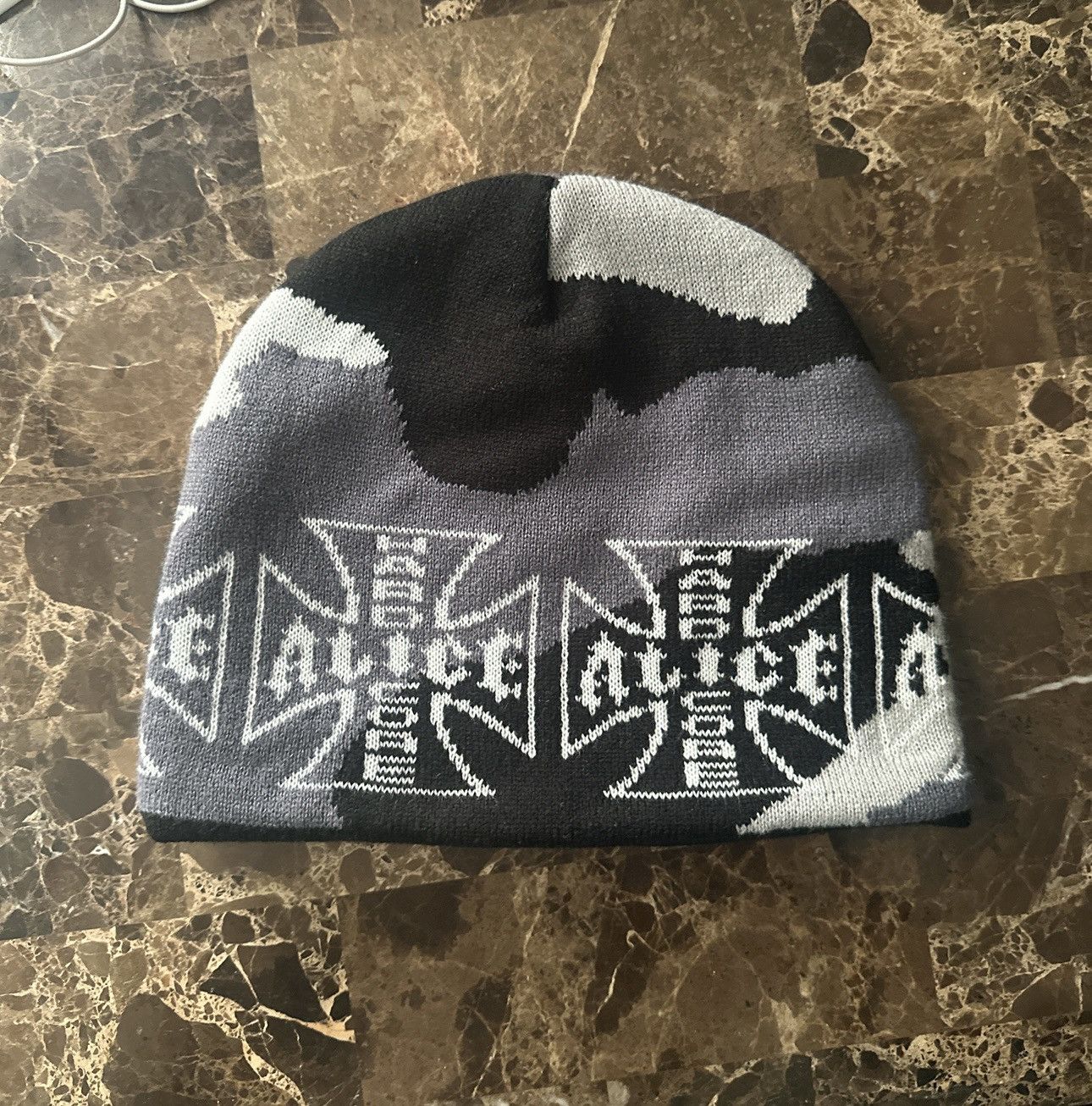 Alice Hollywood Alice Hollywood Lighter Clip Hat | Grailed