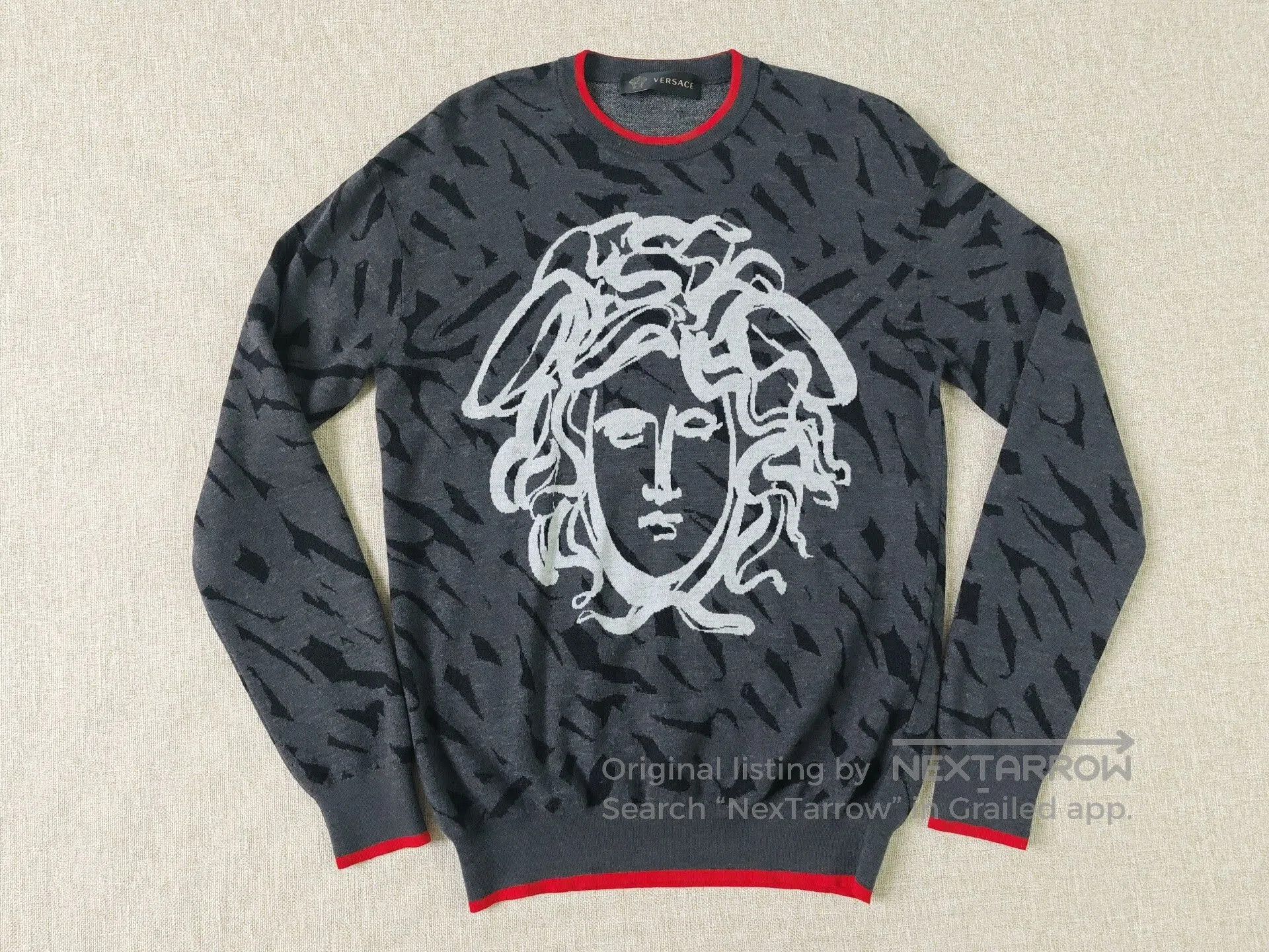 Versace Versace Men's Wool Knit Sweater. Size US L / EU 52-54 / 3 - 1 Thumbnail
