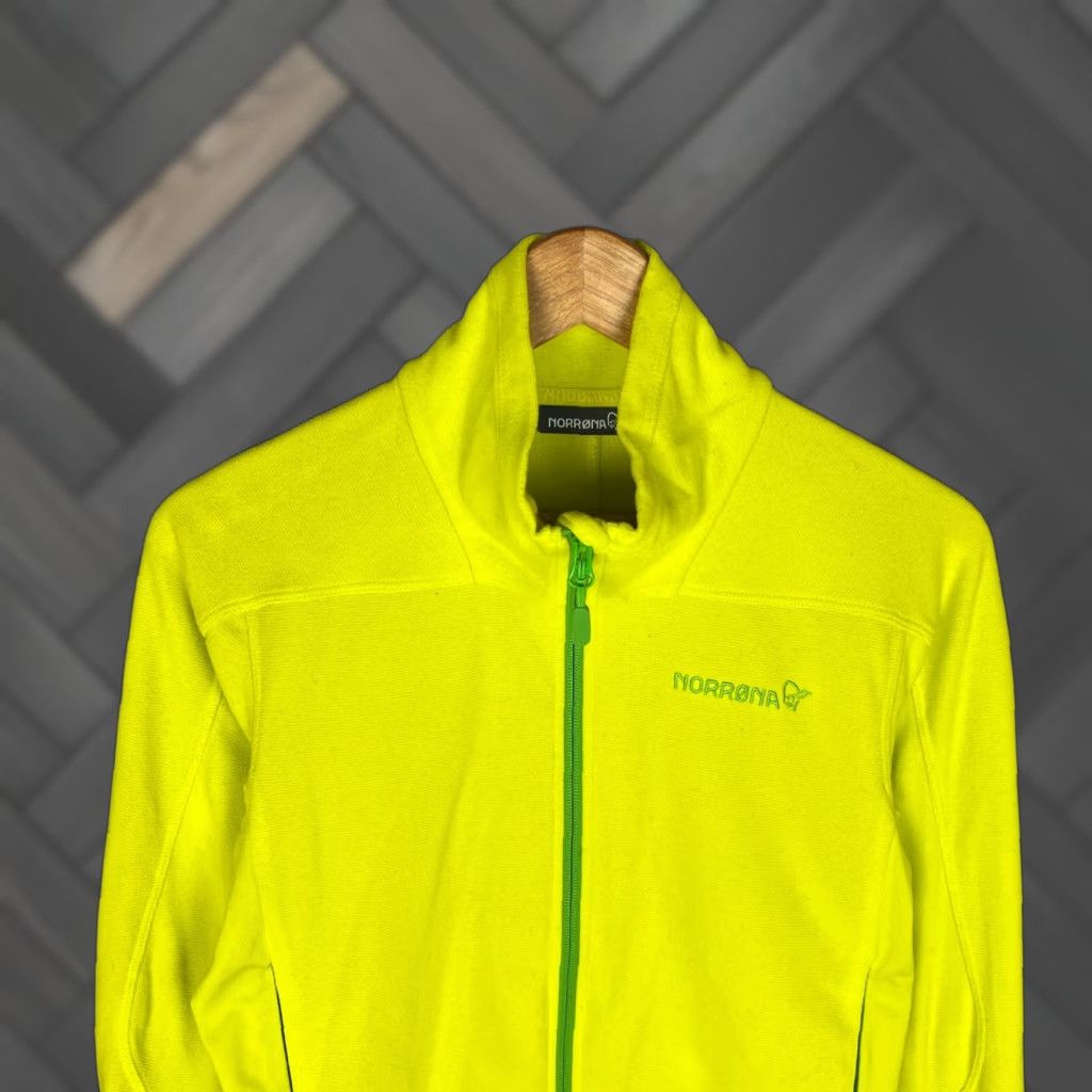 Vintage Norrona Jacket Yellow Palm Warm1 Size S Men's Polyester Outer Shell Jacket Size US S / EU 44-46 / 1 - 1 Thumbnail